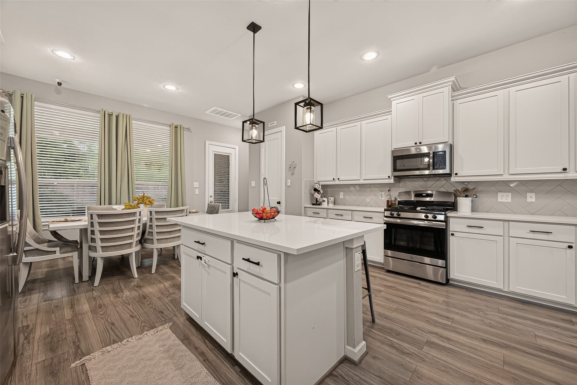 16895 Ramsay Cascades Drive, Humble, TX 77346 16895 Ramsay Cascades Drive, Humble, TX 77346