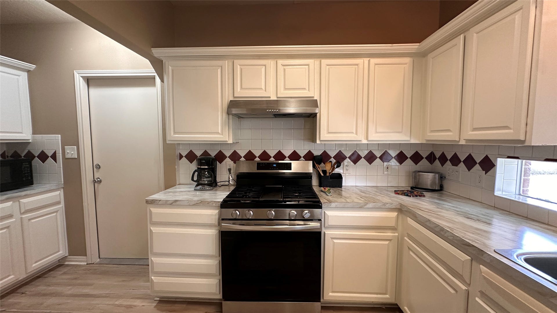 3518 D H Watkins Drive, Deer Park, TX 77536 3518 D H Watkins Drive, Deer Park, TX 77536