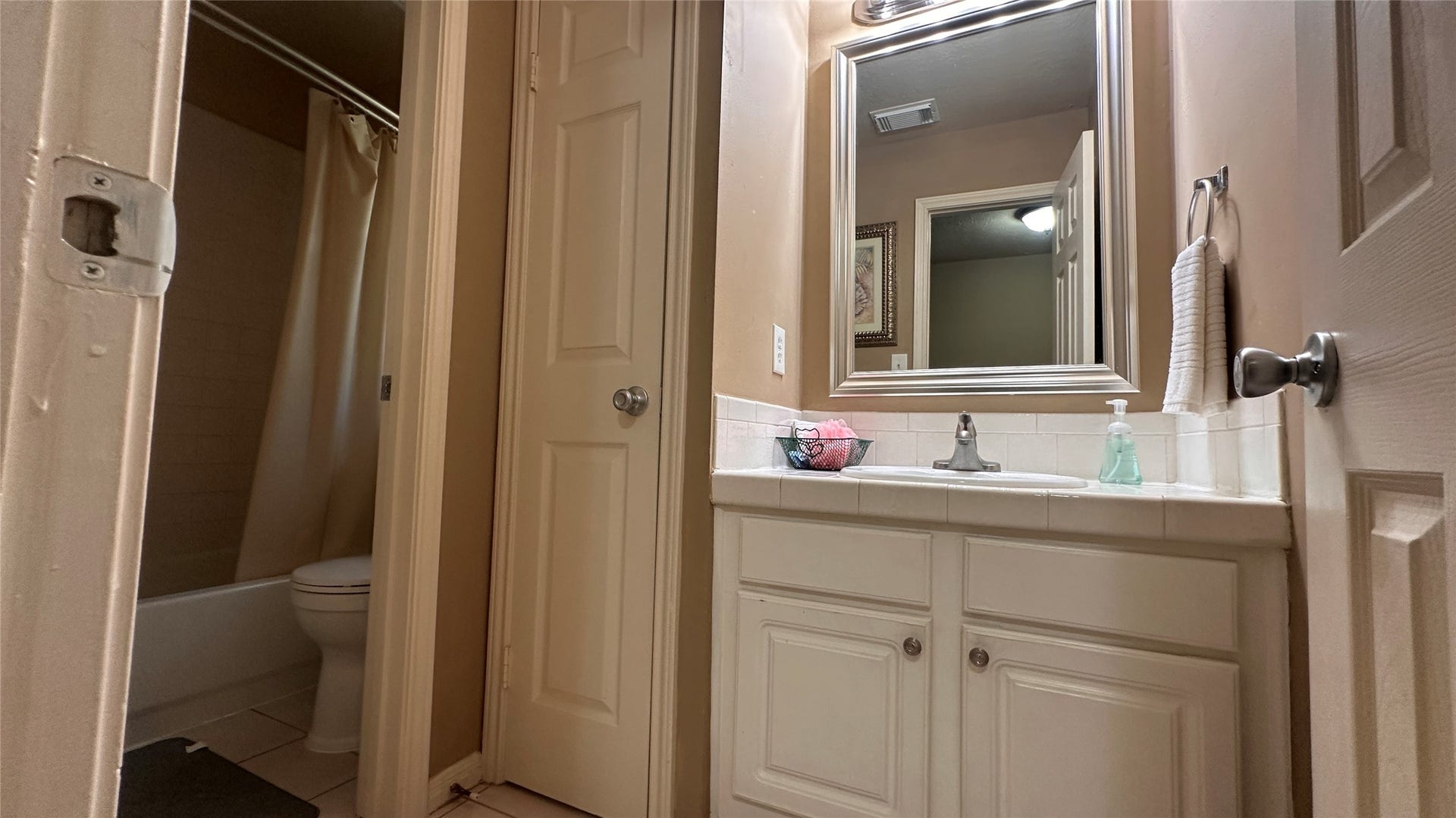 3518 D H Watkins Drive, Deer Park, TX 77536 3518 D H Watkins Drive, Deer Park, TX 77536