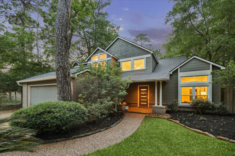 Property photo for 11 Twisted Birch Place Court, The Woodlands, TX