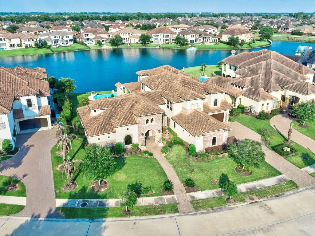 14 Ivy Bend Lane, Sugar Land, TX 77479 14 Ivy Bend Lane, Sugar Land, TX 77479