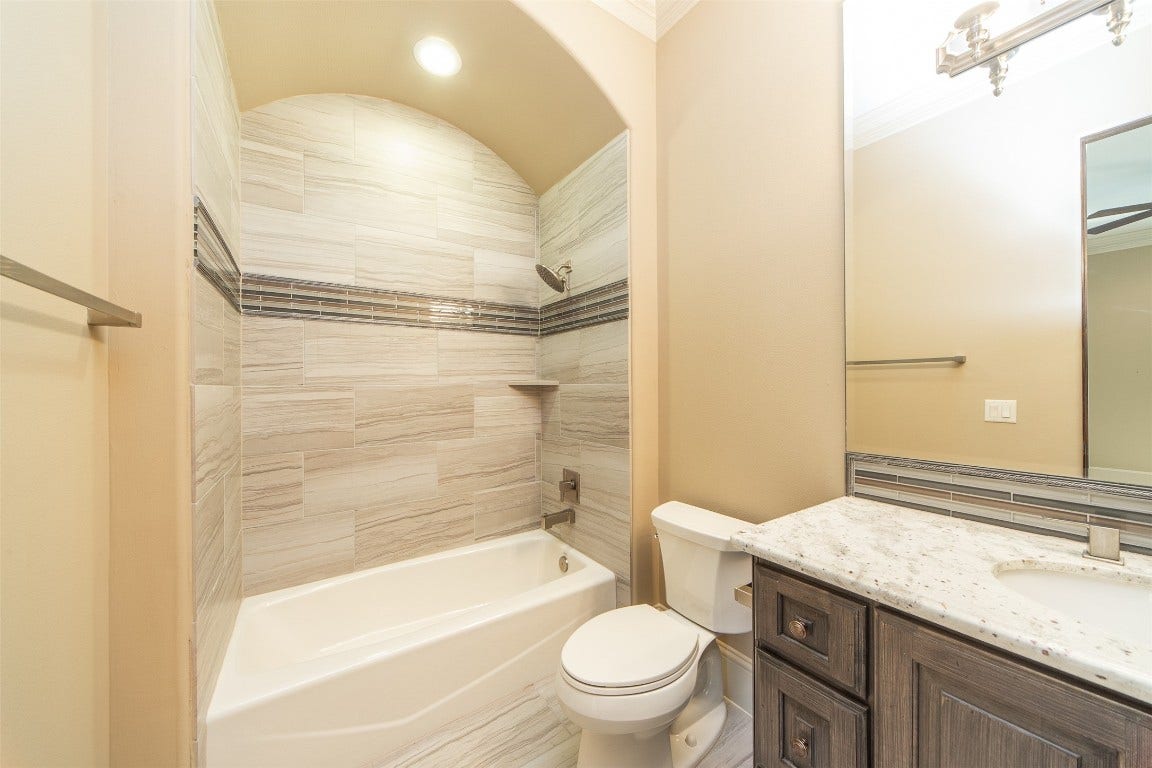 14 Ivy Bend Lane, Sugar Land, TX 77479 14 Ivy Bend Lane, Sugar Land, TX 77479