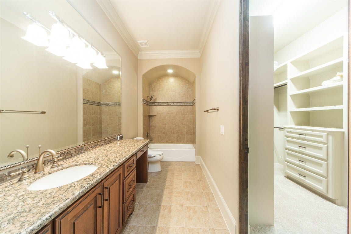 14 Ivy Bend Lane, Sugar Land, TX 77479 14 Ivy Bend Lane, Sugar Land, TX 77479