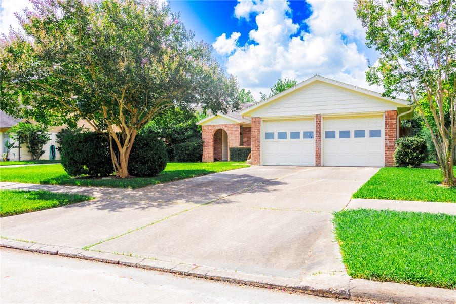 Property photo for 12231 Meadowdale Drive, Meadows Place, TX