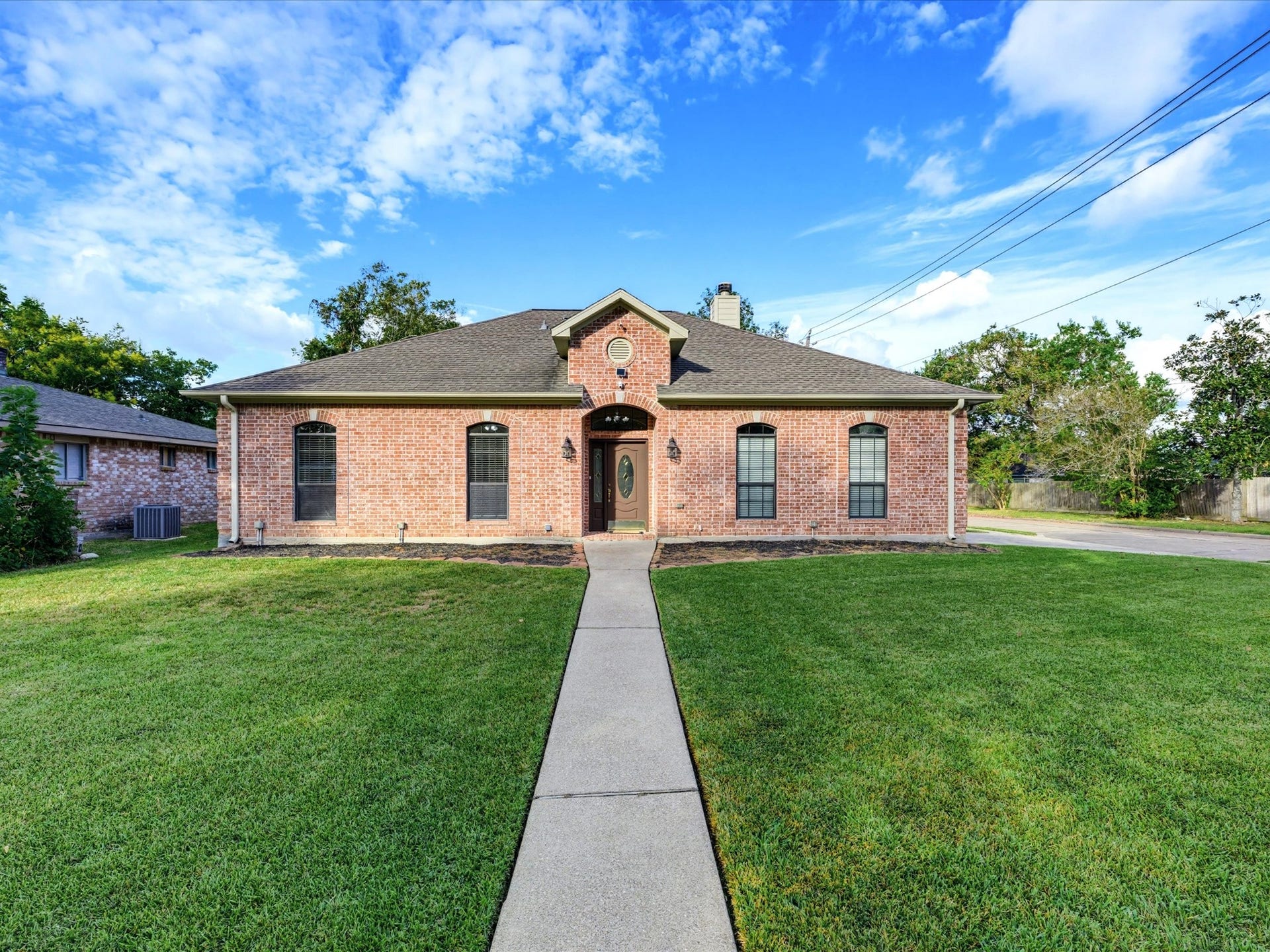 16739 Barcelona Drive, Friendswood, TX 77546 16739 Barcelona Drive, Friendswood, TX 77546