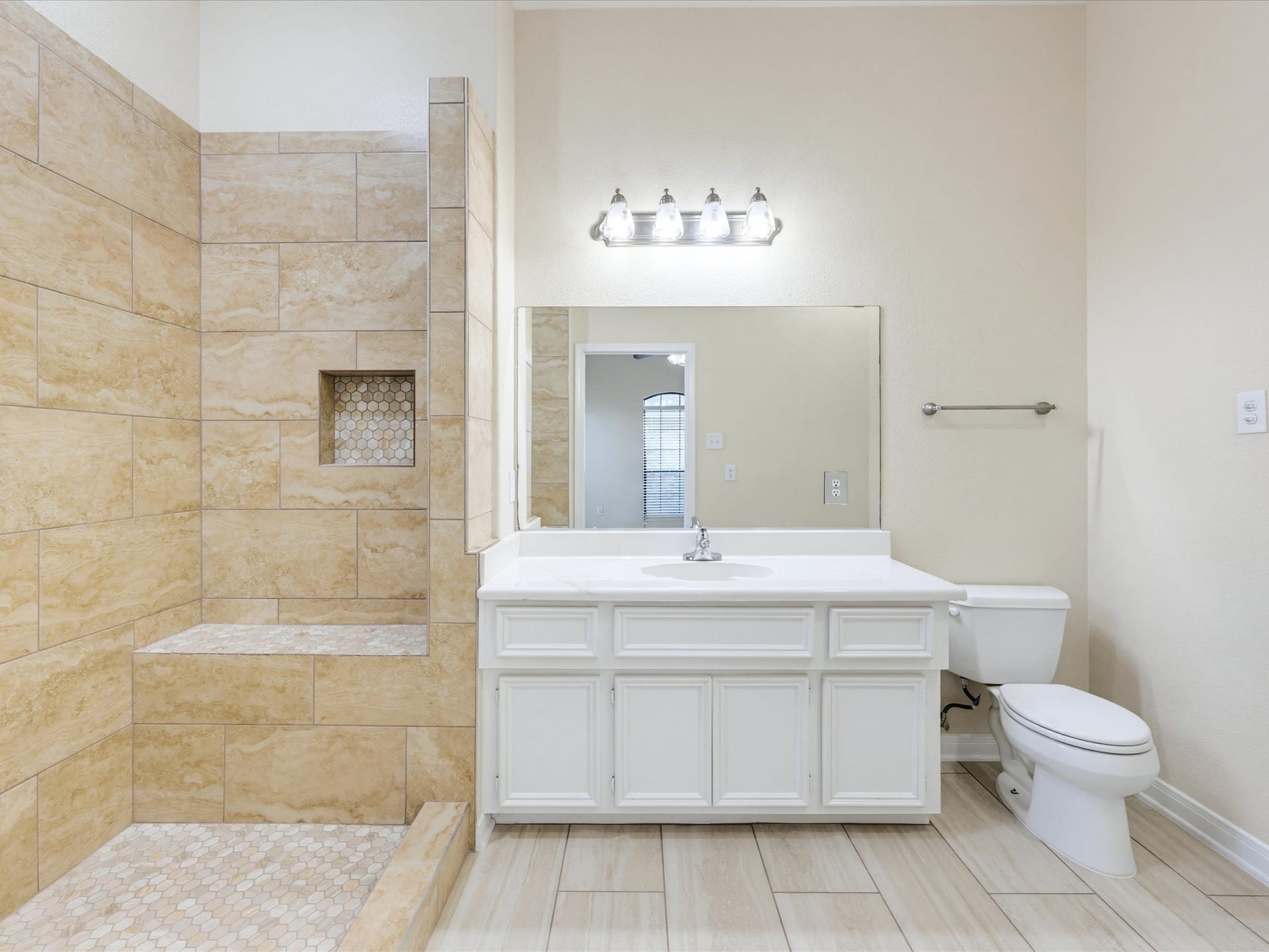 16739 Barcelona Drive, Friendswood, TX 77546 16739 Barcelona Drive, Friendswood, TX 77546