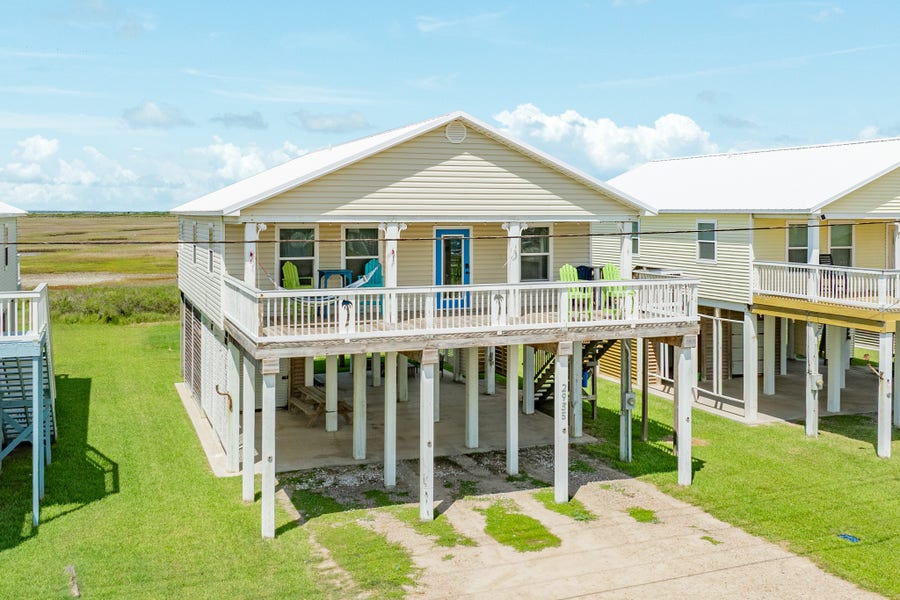 Property photo for 2935 Blue Water Highway, Surfside Beach, TX