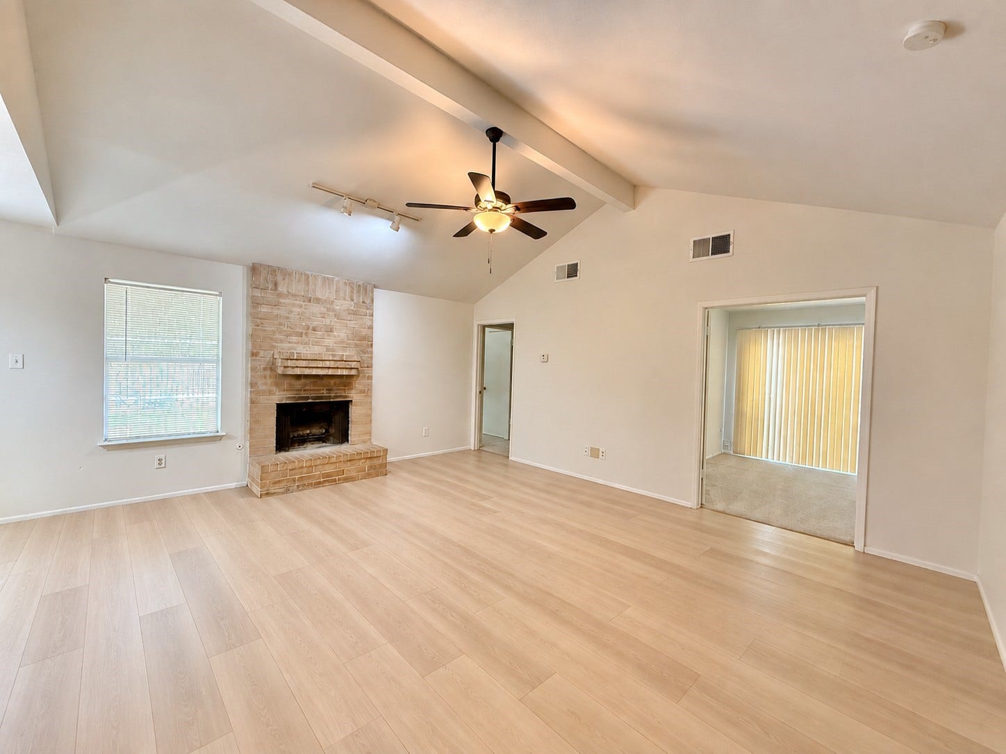 16 Rock Pine Court, The Woodlands, TX 77381 Welcome Home to 16 Rock Pine in The Woodlands