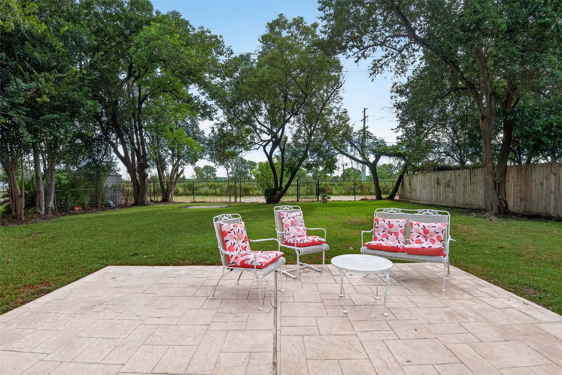 11227 Greenwillow Street, Houston, TX 77035 Large patio in backyard. HUGE backyard with NO Neighbors behind.