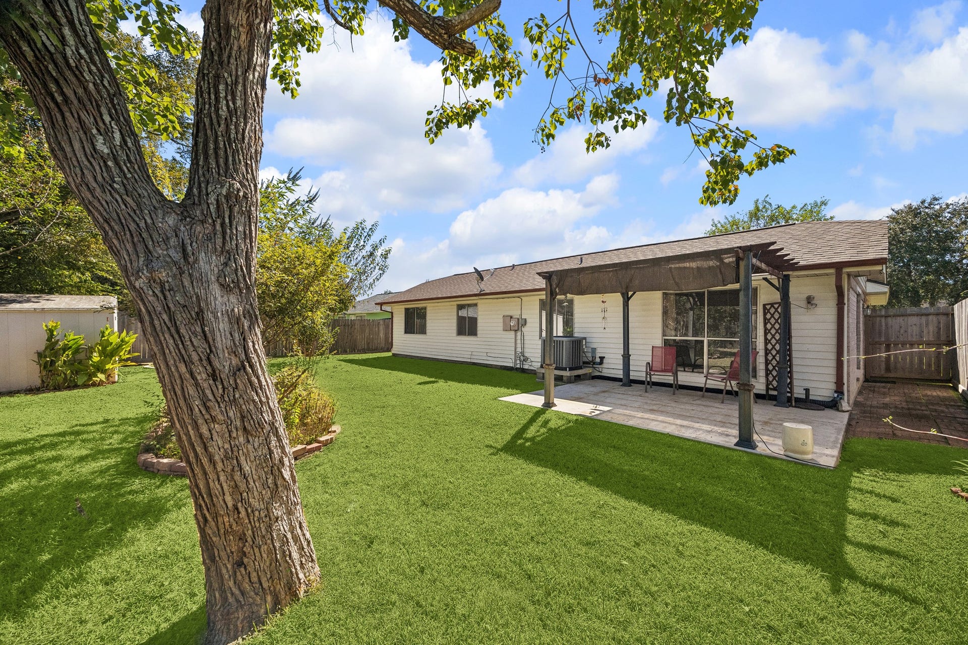 2514 Ewell Drive, League City, TX 77573 2514 Ewell Drive, League City, TX 77573