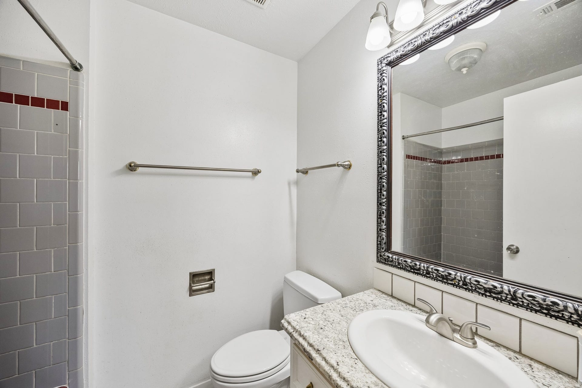 2514 Ewell Drive, League City, TX 77573 2514 Ewell Drive, League City, TX 77573