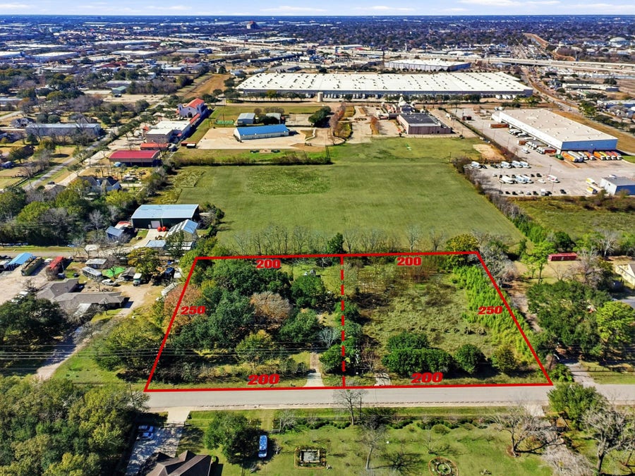 Property photo for 11902 Dover Street, Houston, TX
