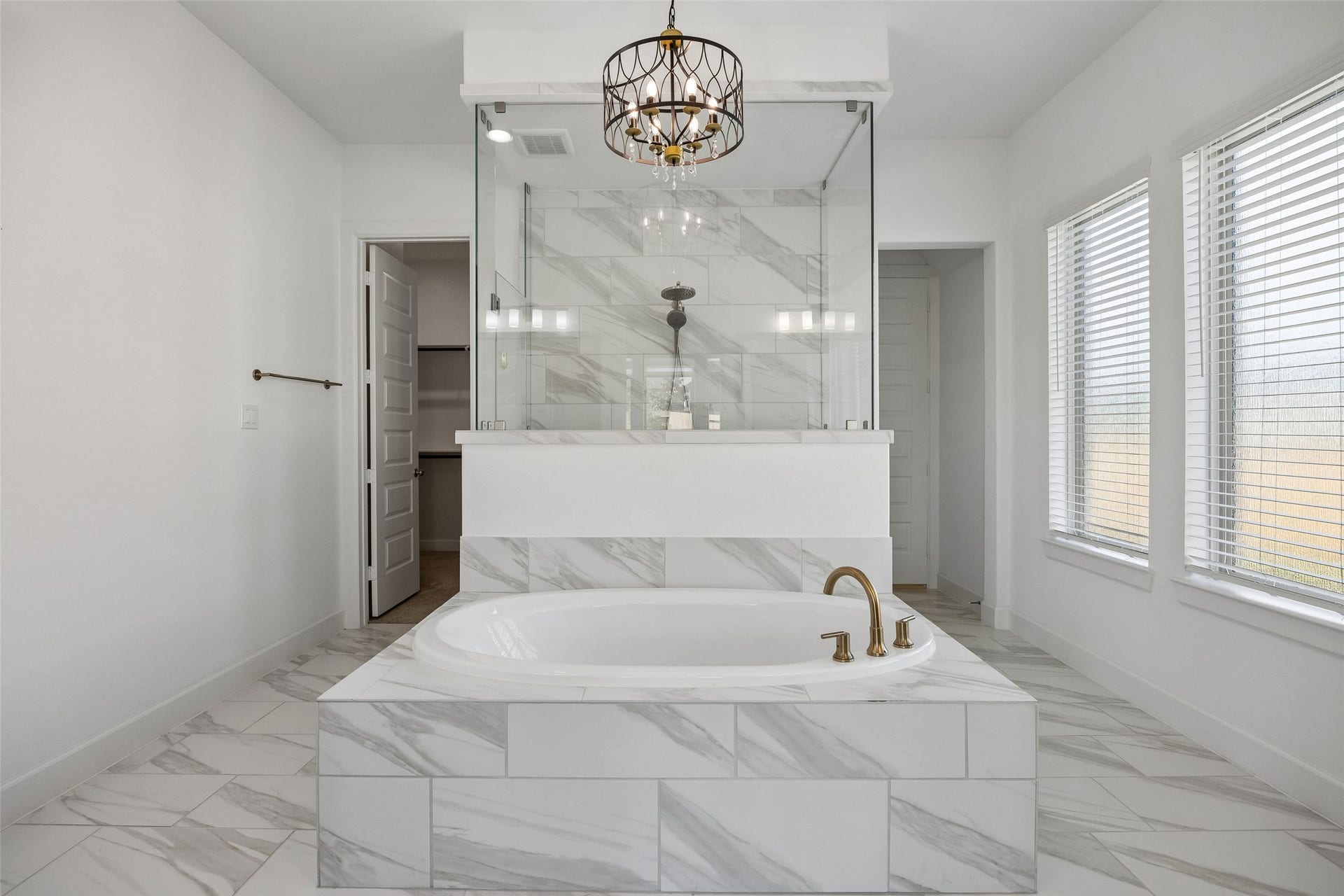 5422 Farm Hill Way, Fulshear, TX 77441 Primary Ensuite Bathroom