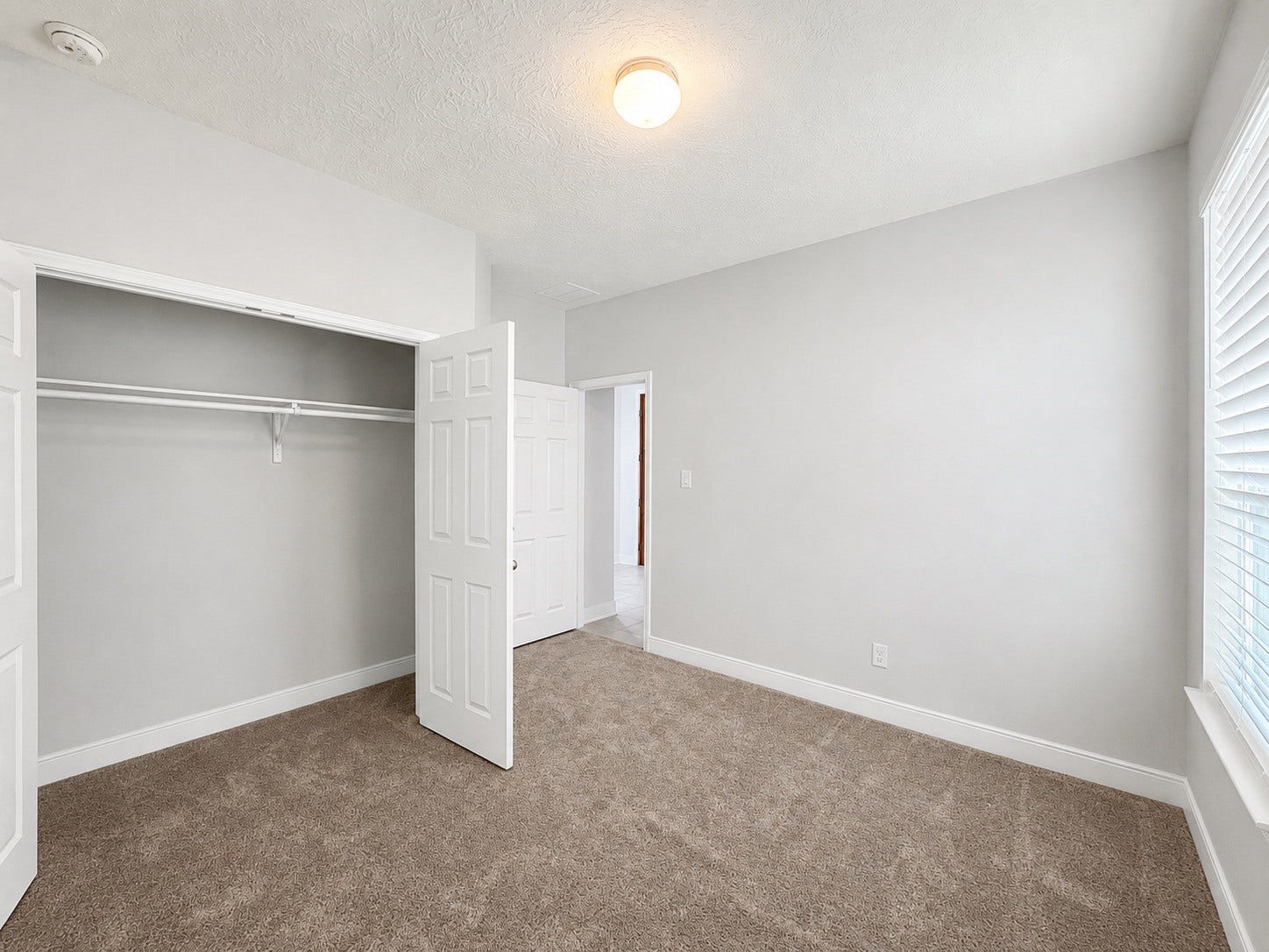 1023 Valley Crest Lane, La Marque, TX 77568 1023 Valley Crest Lane, La Marque, TX 77568