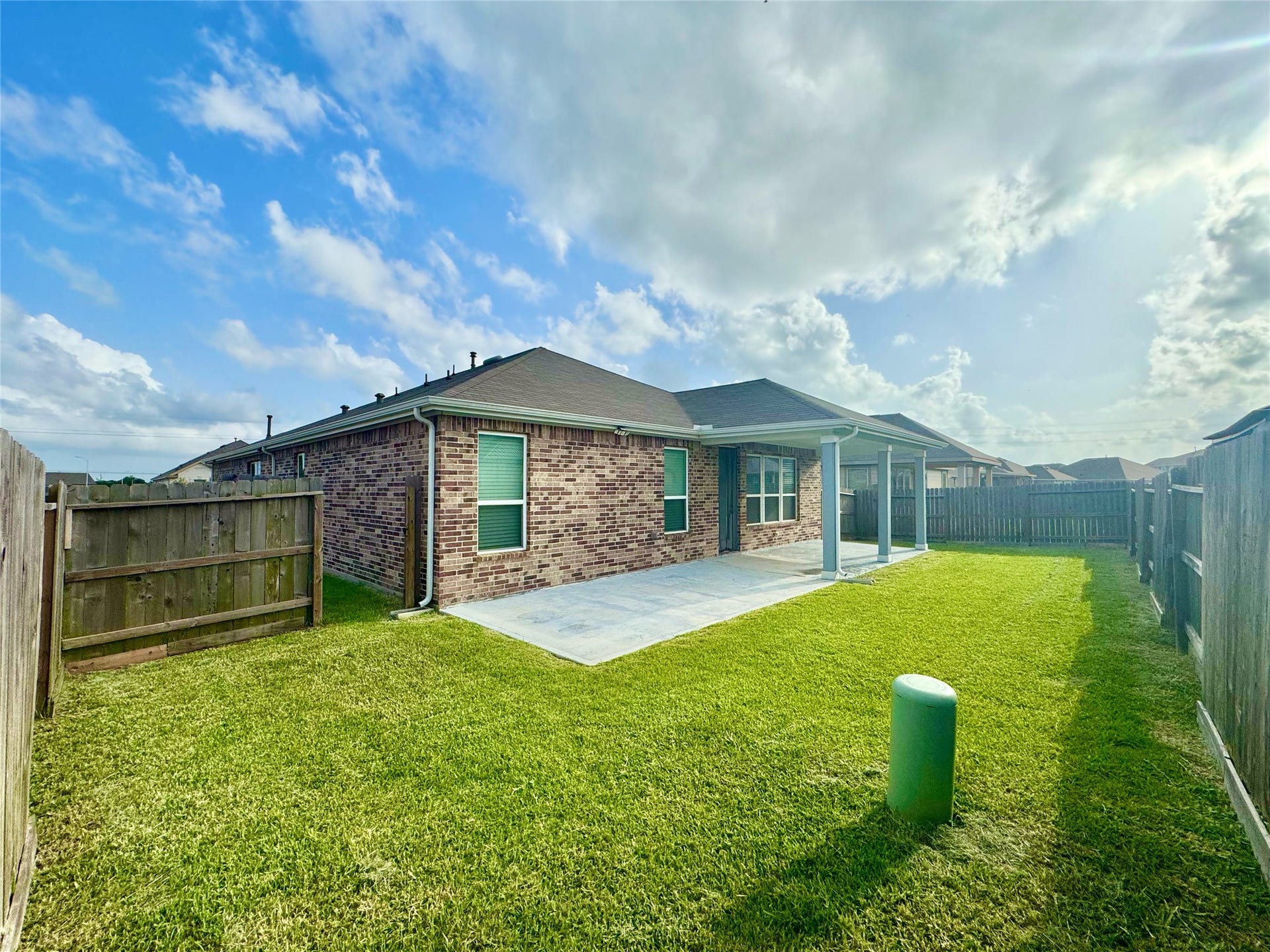 1023 Valley Crest Lane, La Marque, TX 77568 1023 Valley Crest Lane, La Marque, TX 77568