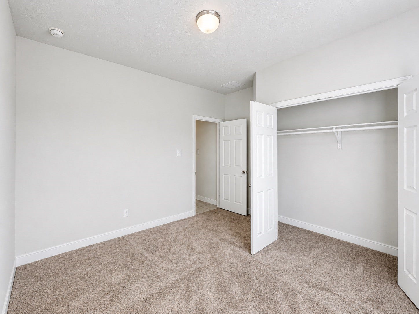 1023 Valley Crest Lane, La Marque, TX 77568 1023 Valley Crest Lane, La Marque, TX 77568