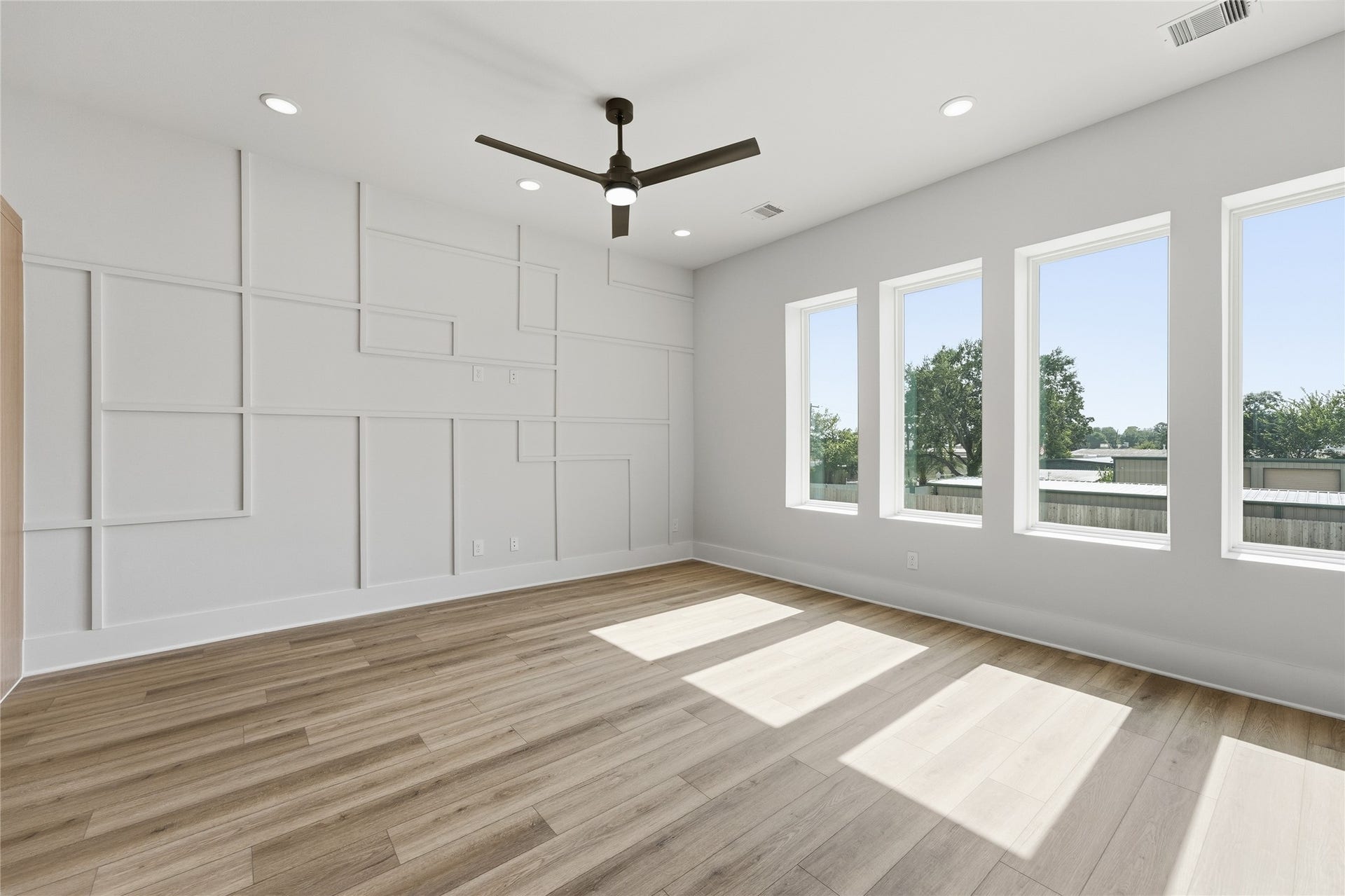 5308 Jesselton Lane, Houston, TX 77091 5308 Jesselton Lane, Houston, TX 77091