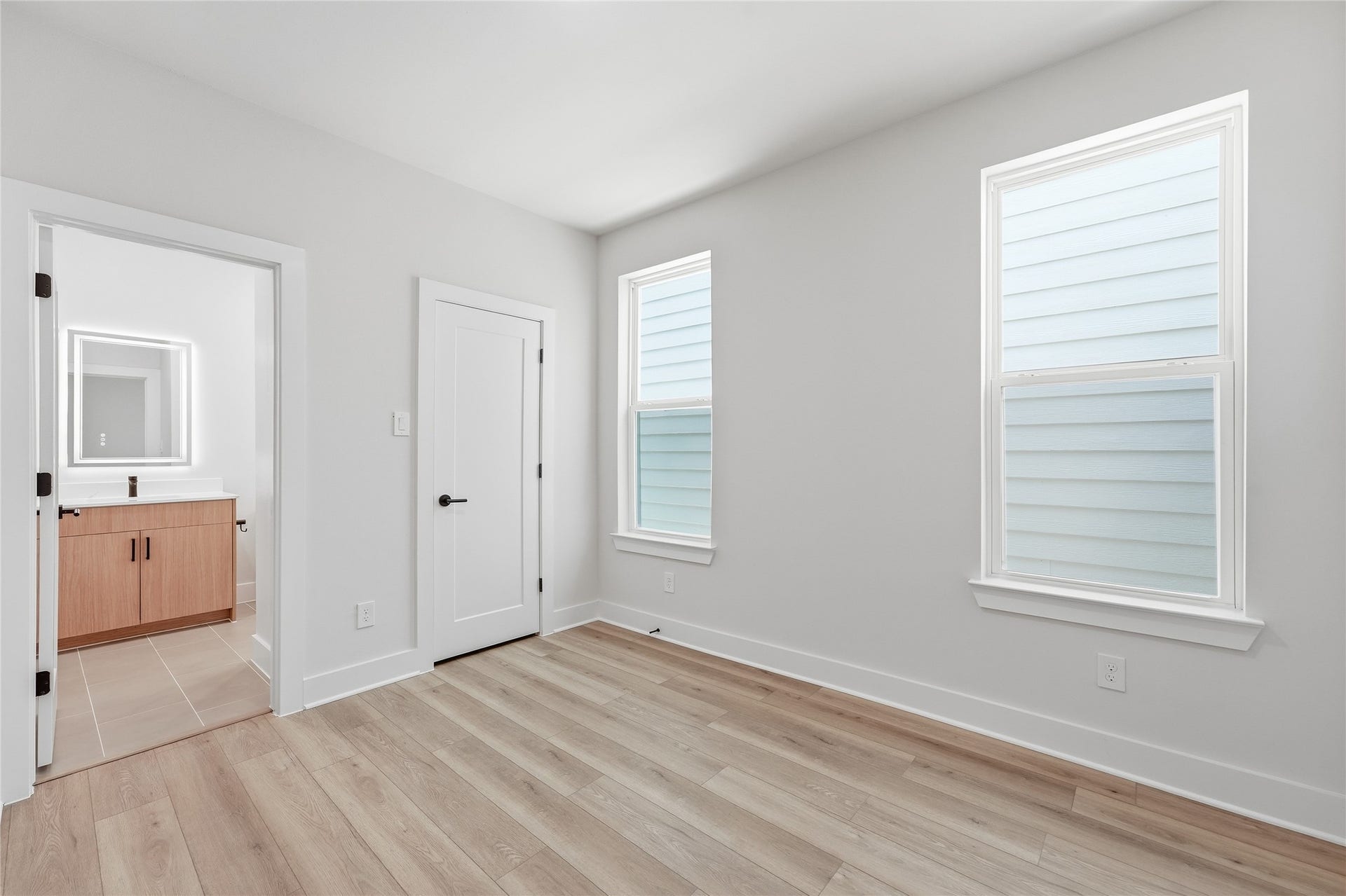 5308 Jesselton Lane, Houston, TX 77091 5308 Jesselton Lane, Houston, TX 77091
