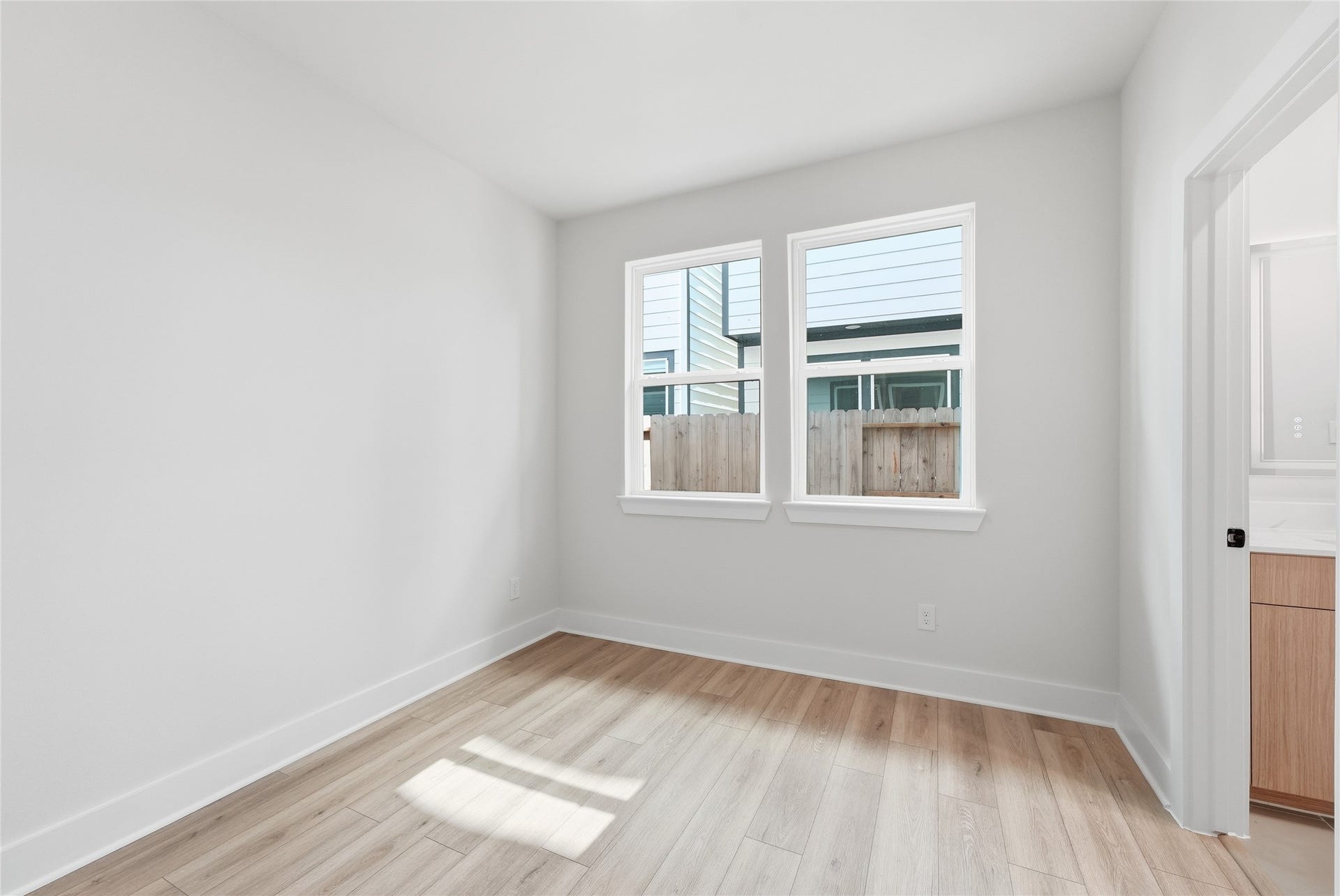 5308 Jesselton Lane, Houston, TX 77091 5308 Jesselton Lane, Houston, TX 77091
