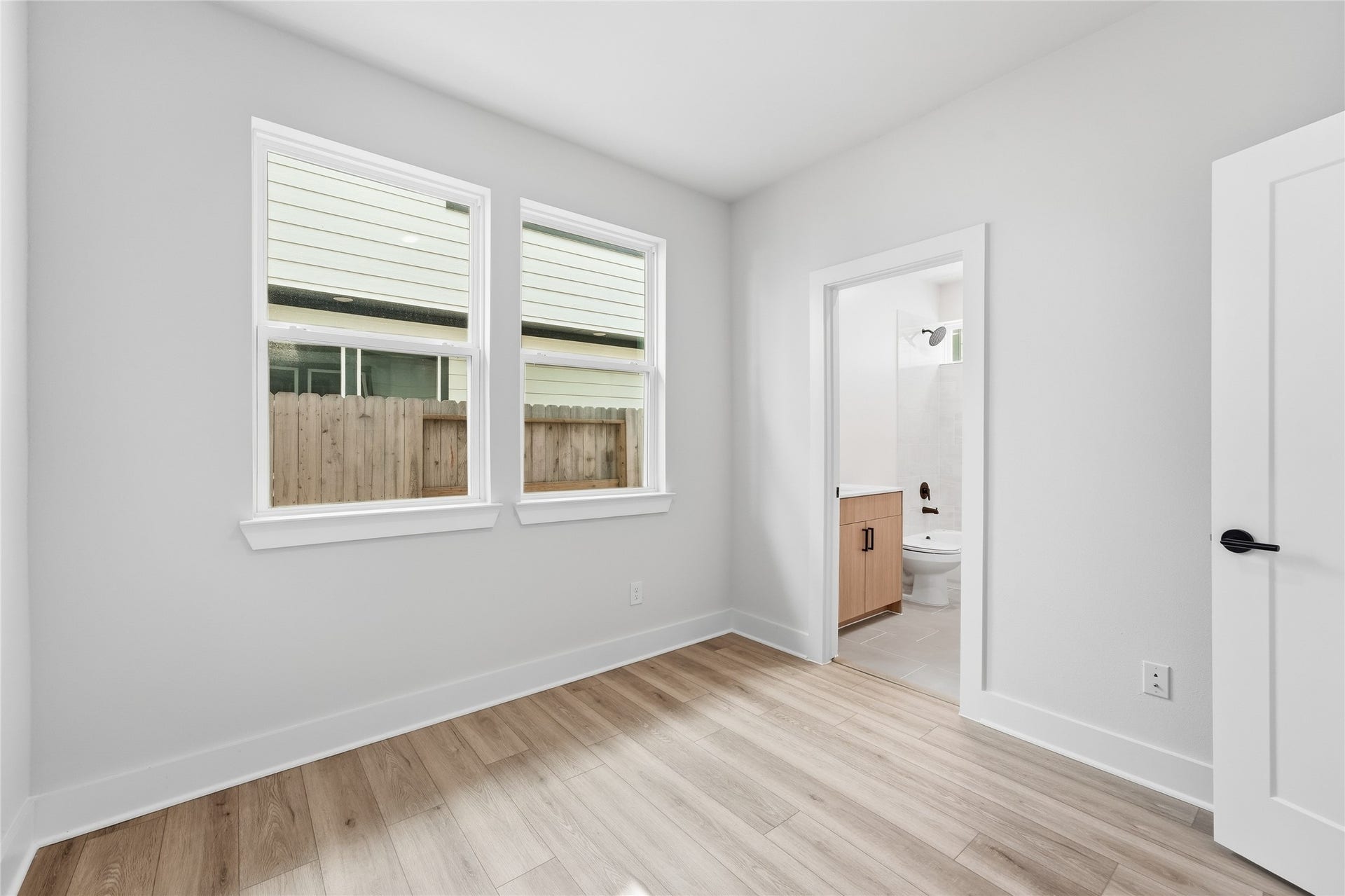 5308 Jesselton Lane, Houston, TX 77091 5308 Jesselton Lane, Houston, TX 77091