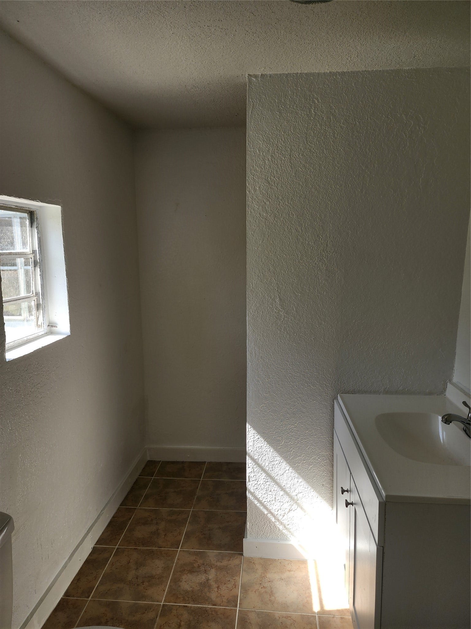 211 Avenue B, #1/2, La Marque, TX 77568 211 Avenue B, #1/2, La Marque, TX 77568