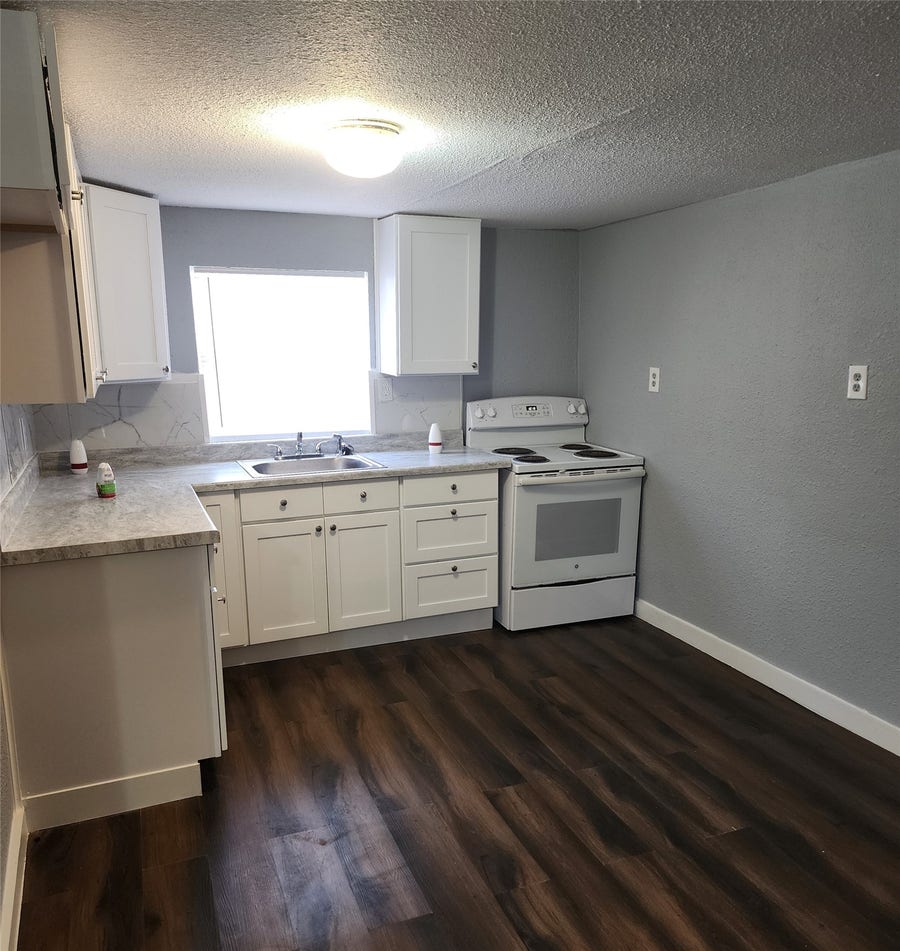 Property photo for 211 Avenue B, #1/2, La Marque, TX