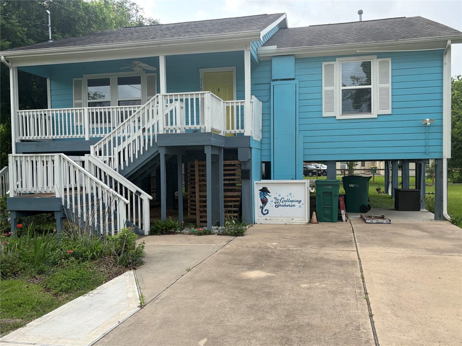 Property photo for 1206 4th Street, Seabrook, TX