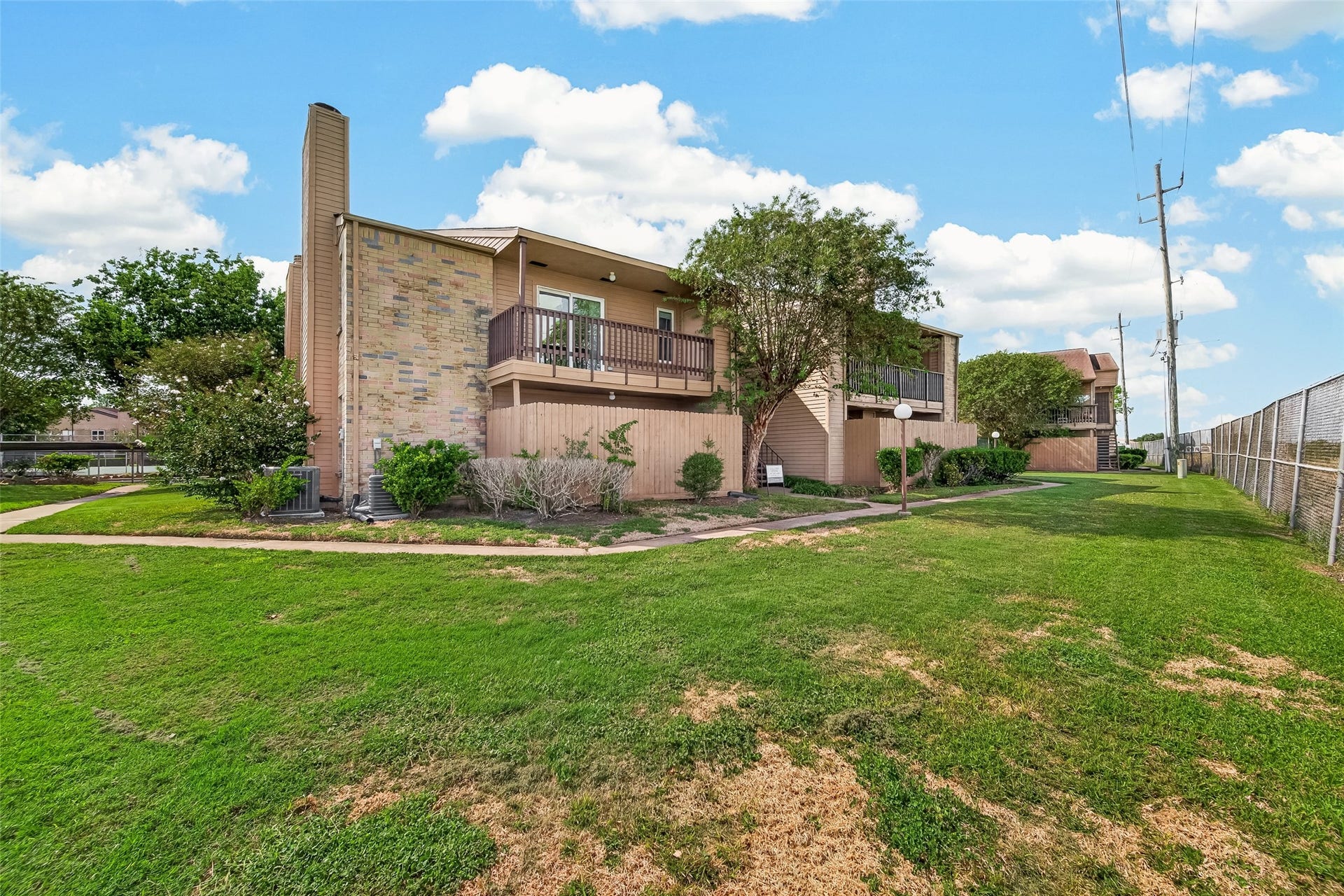 10555 Turtlewood Court, #1006, Houston, TX 77072 10555 Turtlewood Court, #1006, Houston, TX 77072