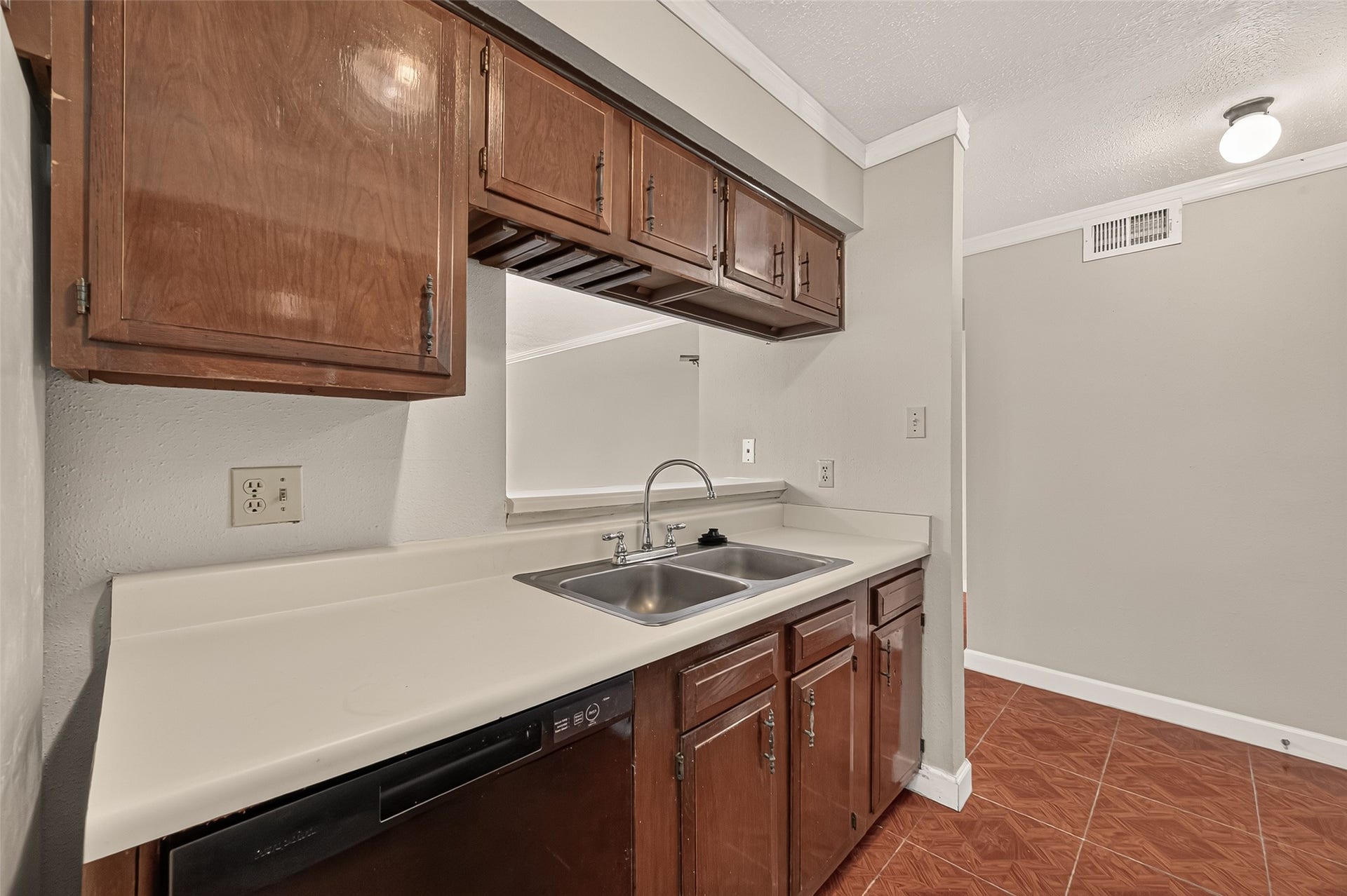 10555 Turtlewood Court, #1006, Houston, TX 77072 10555 Turtlewood Court, #1006, Houston, TX 77072