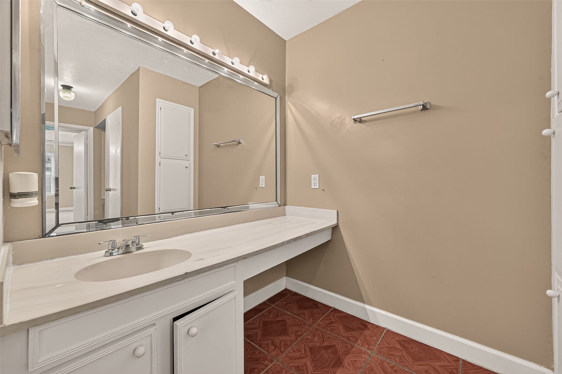 10555 Turtlewood Court, #1006, Houston, TX 77072 10555 Turtlewood Court, #1006, Houston, TX 77072