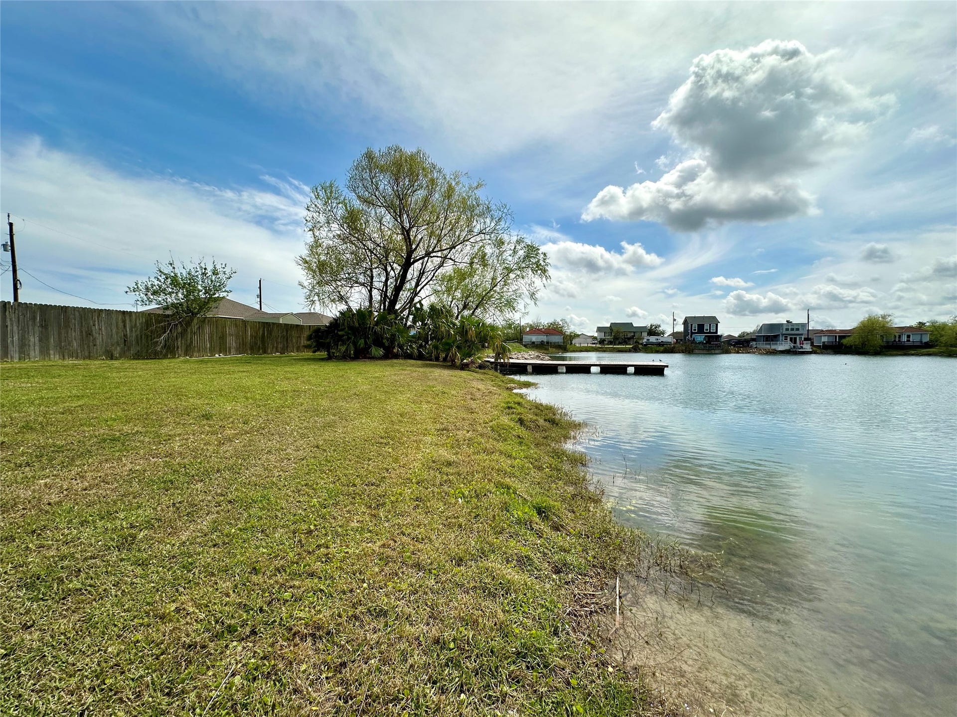 2726 Avenue D, San Leon, TX 77539 2726 Avenue D, San Leon, TX 77539