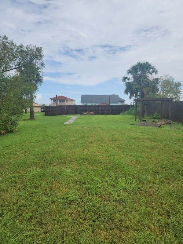 2726 Avenue D, San Leon, TX 77539 2726 Avenue D, San Leon, TX 77539