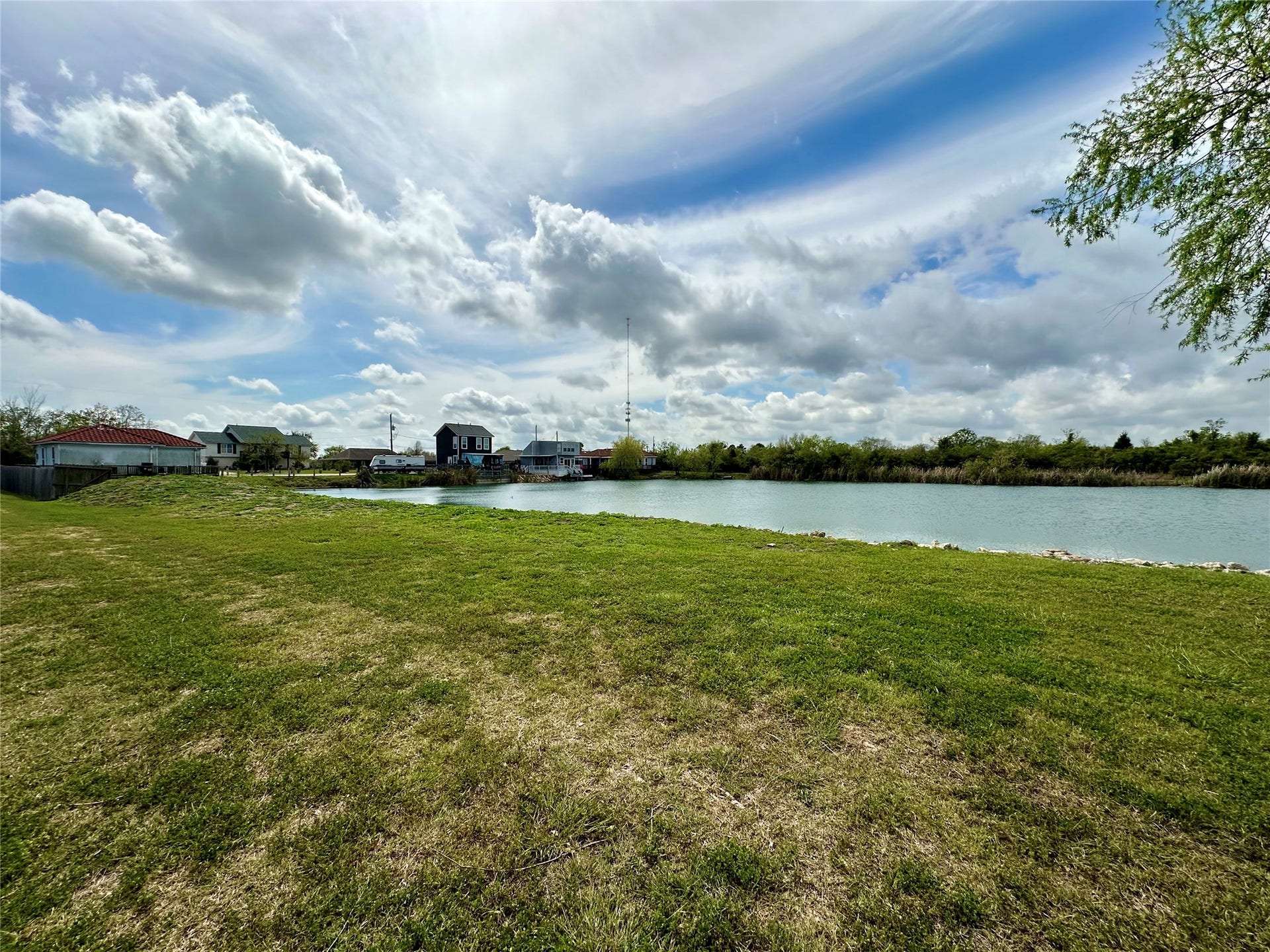 2726 Avenue D, San Leon, TX 77539 2726 Avenue D, San Leon, TX 77539