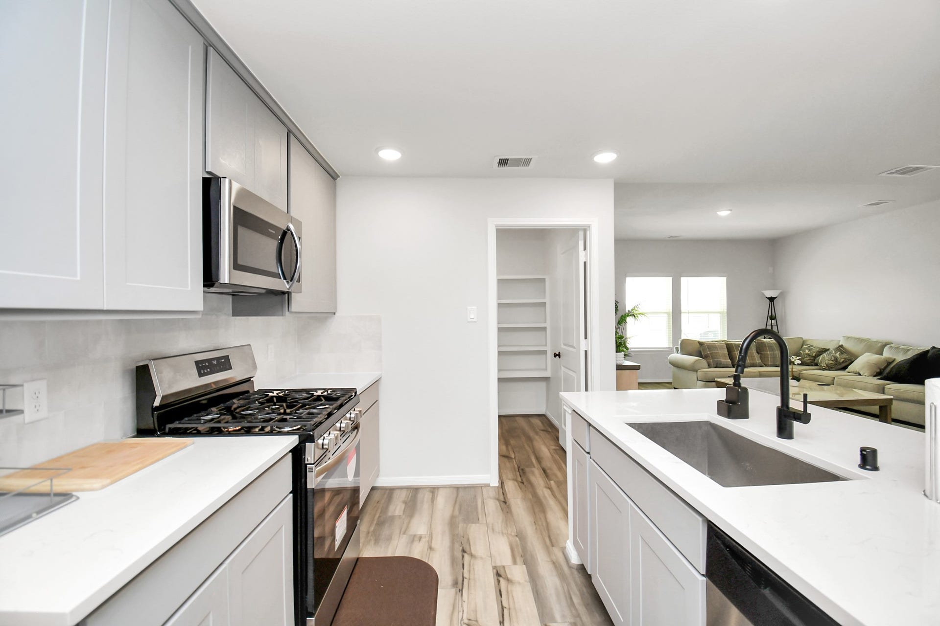 2569 Malibu Glen Drive, Katy, TX 77493