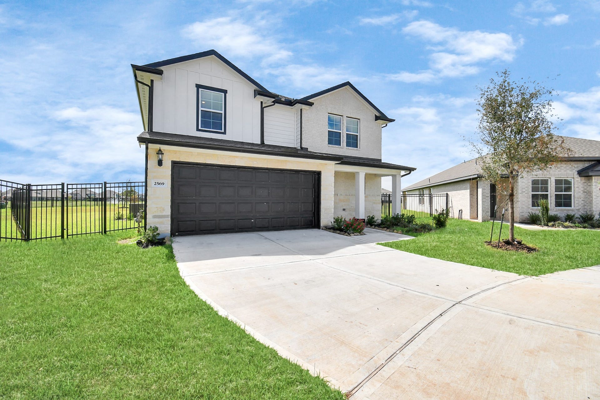 2569 Malibu Glen Drive, Katy, TX 77493