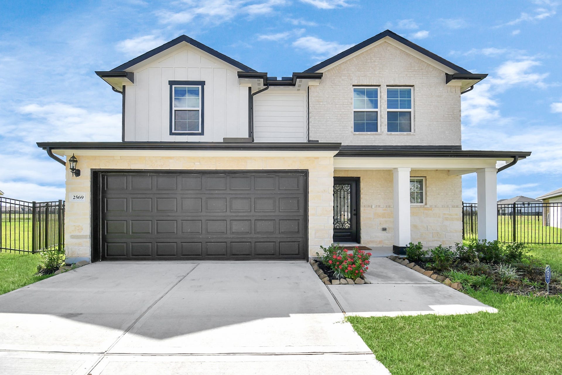 2569 Malibu Glen Drive, Katy, TX 77493