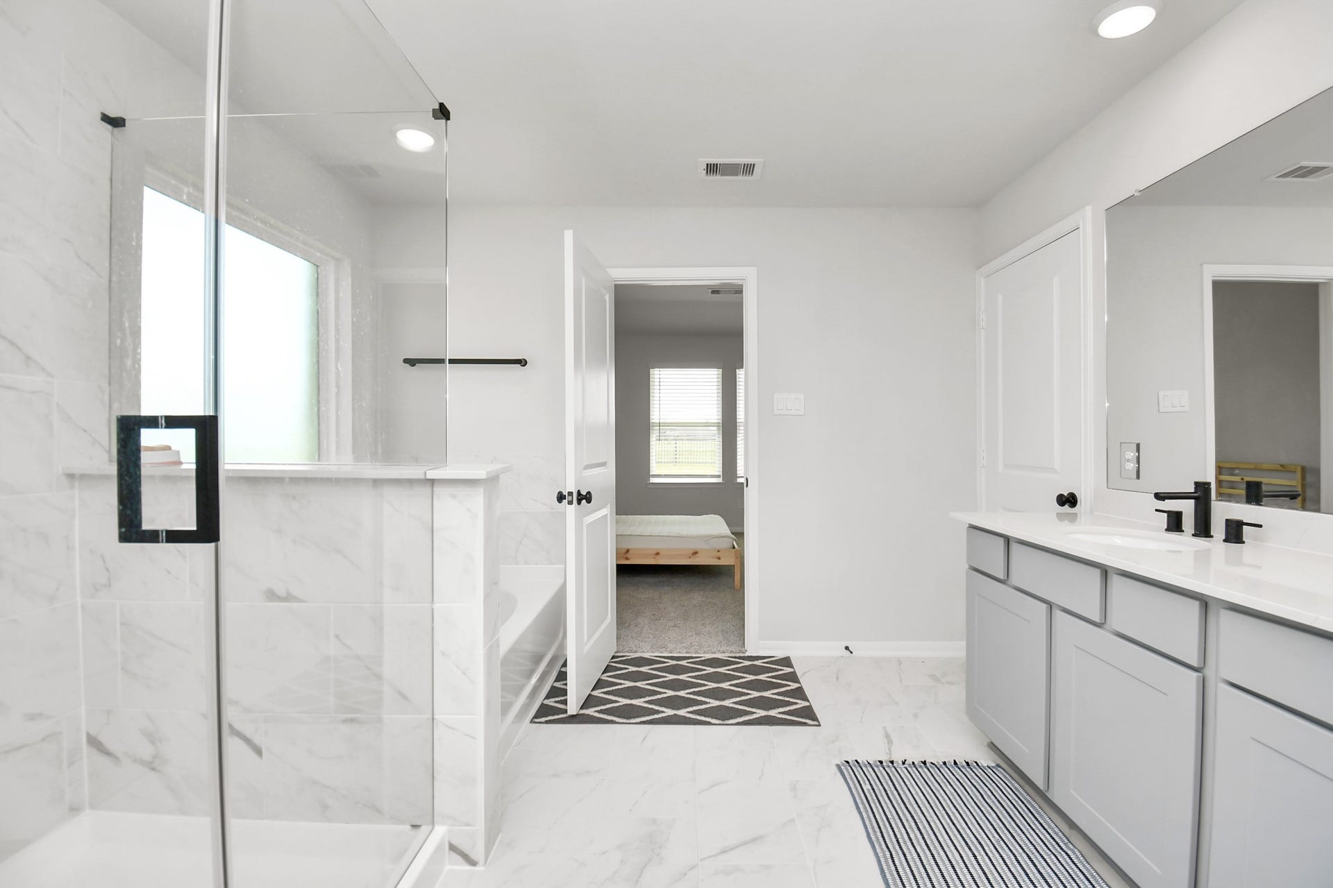 2569 Malibu Glen Drive, Katy, TX 77493