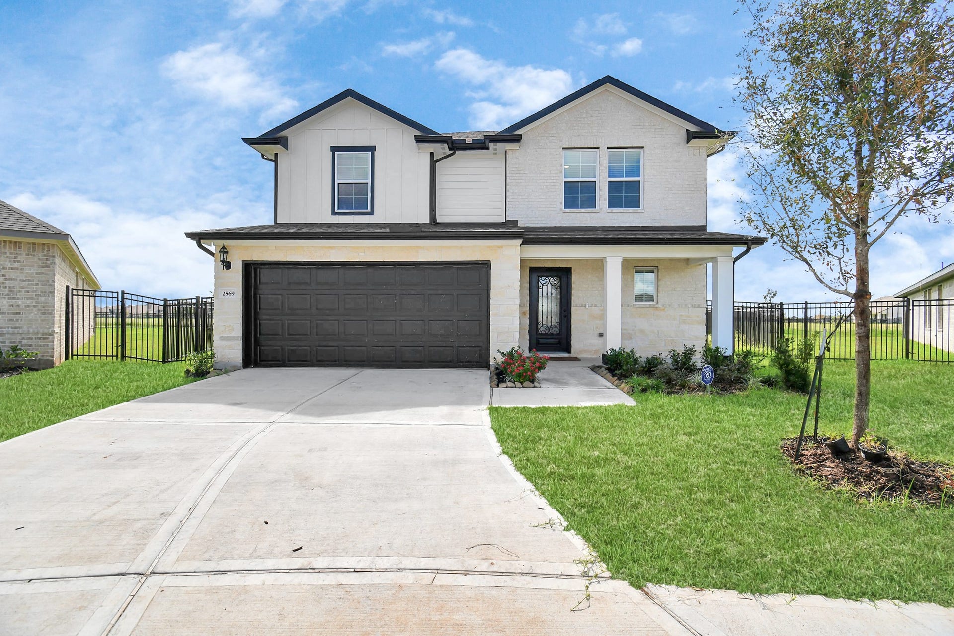 2569 Malibu Glen Drive, Katy, TX 77493