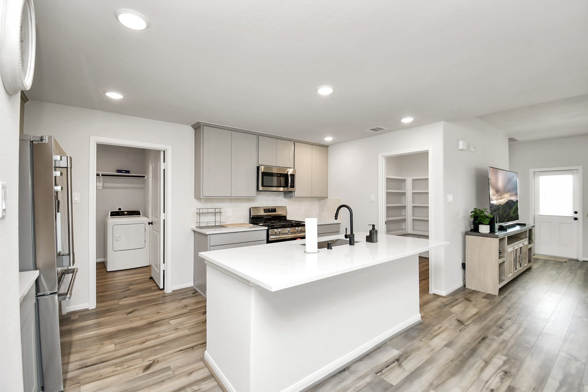 2569 Malibu Glen Drive, Katy, TX 77493