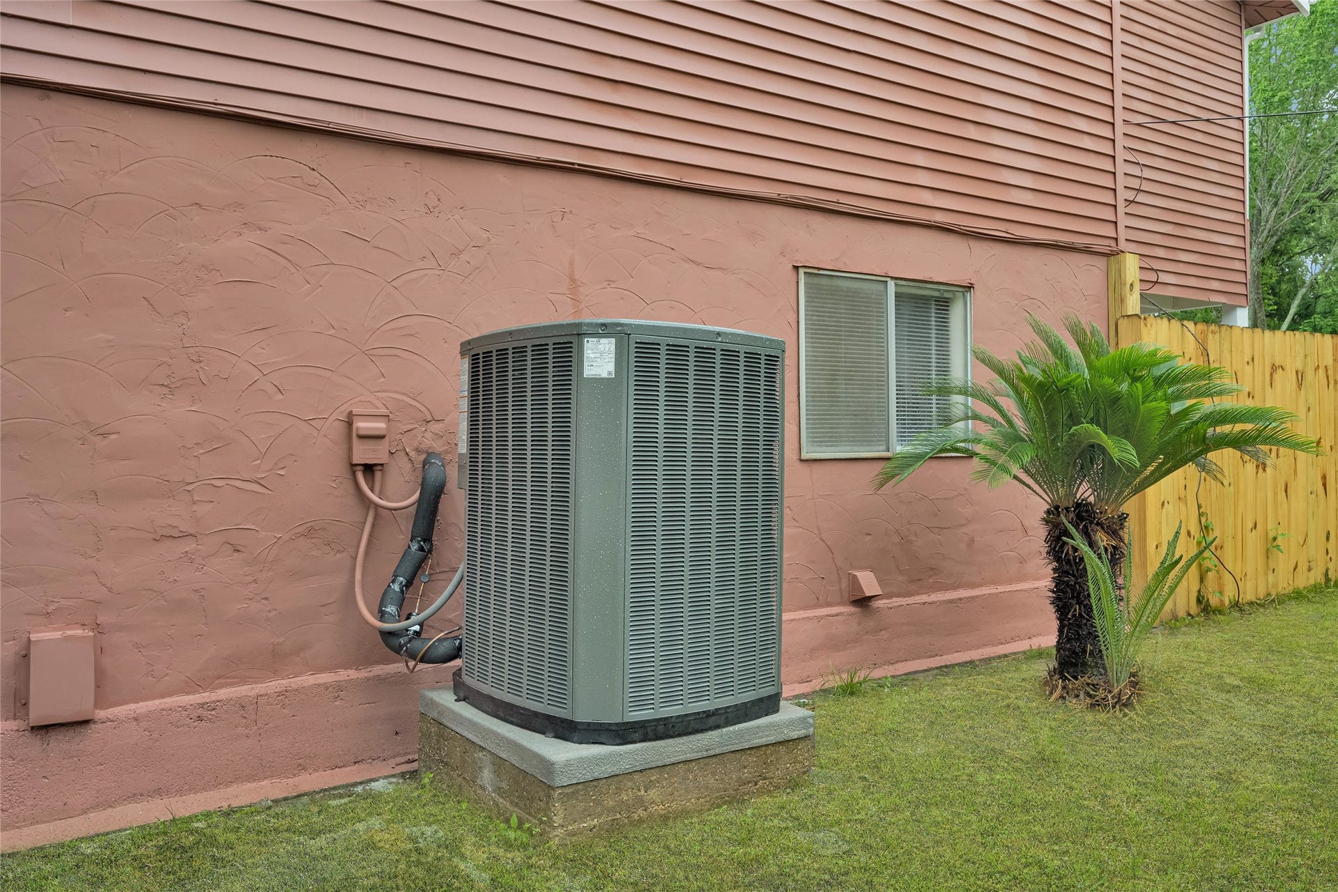 3302 Prairie Drive, Dickinson, TX 77539 New HVAC Unit