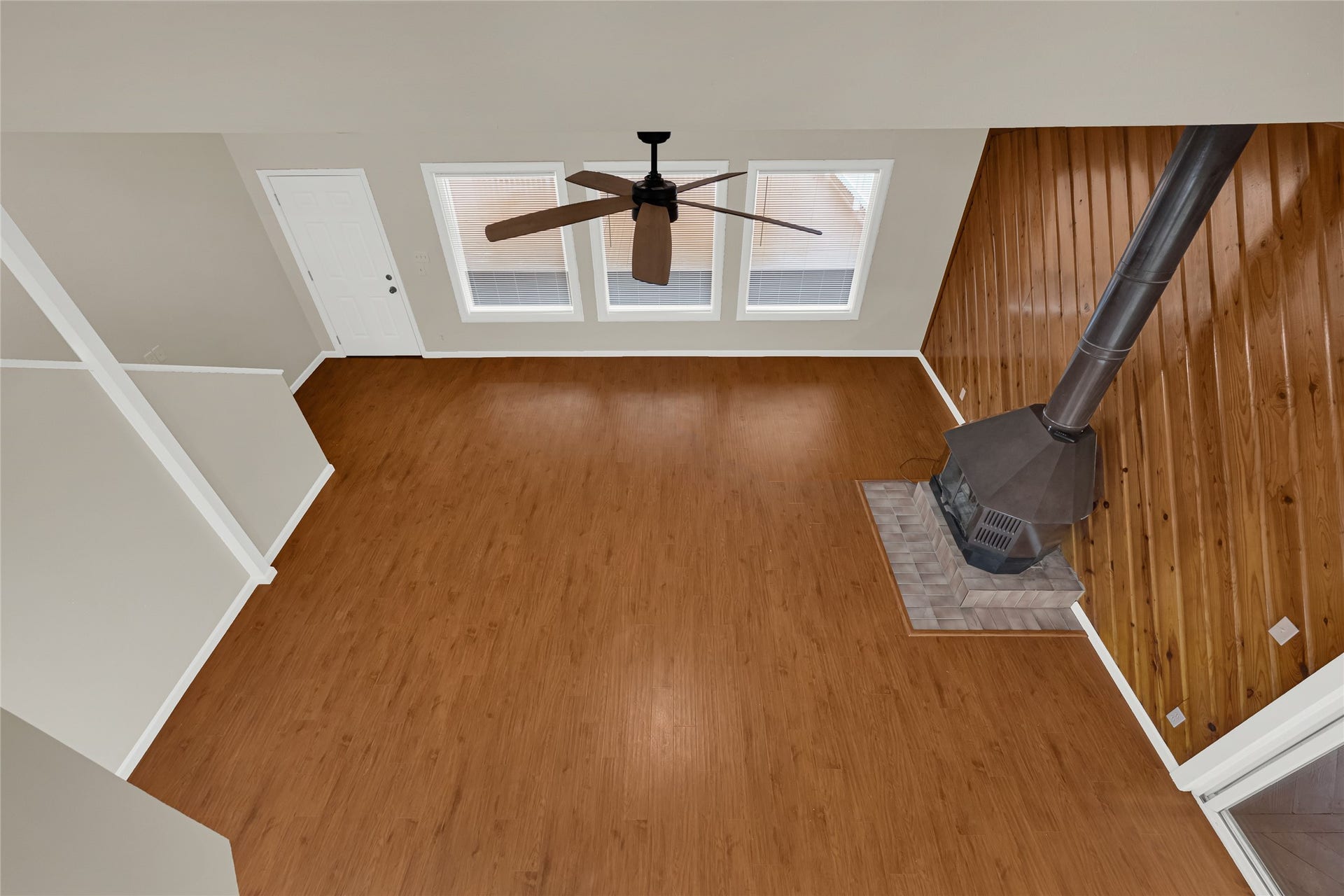 3302 Prairie Drive, Dickinson, TX 77539 Aerial View of - Living Room