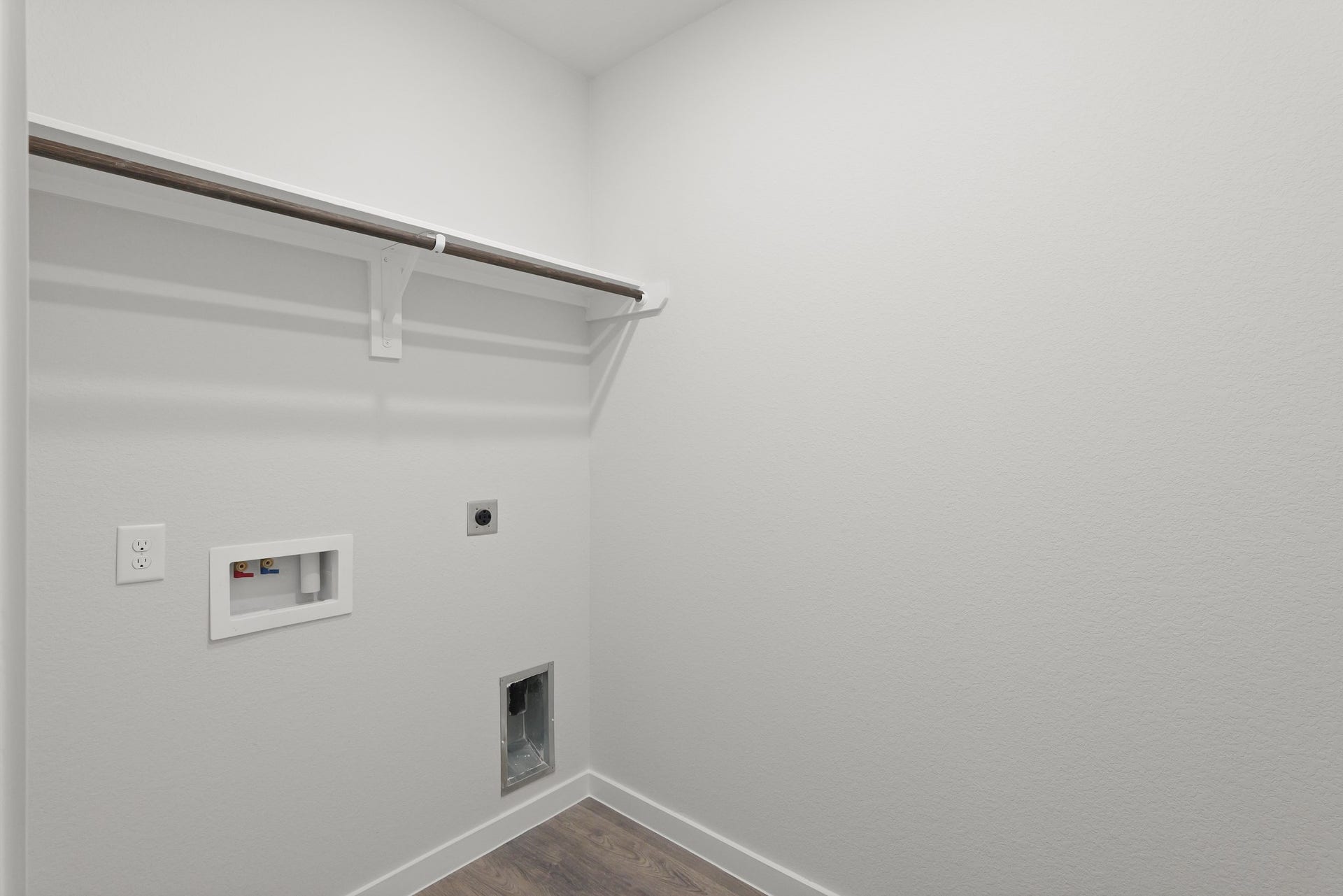 2104 Soriah Court, Brookshire, TX 77423 2104 Soriah Court, Brookshire, TX 77423