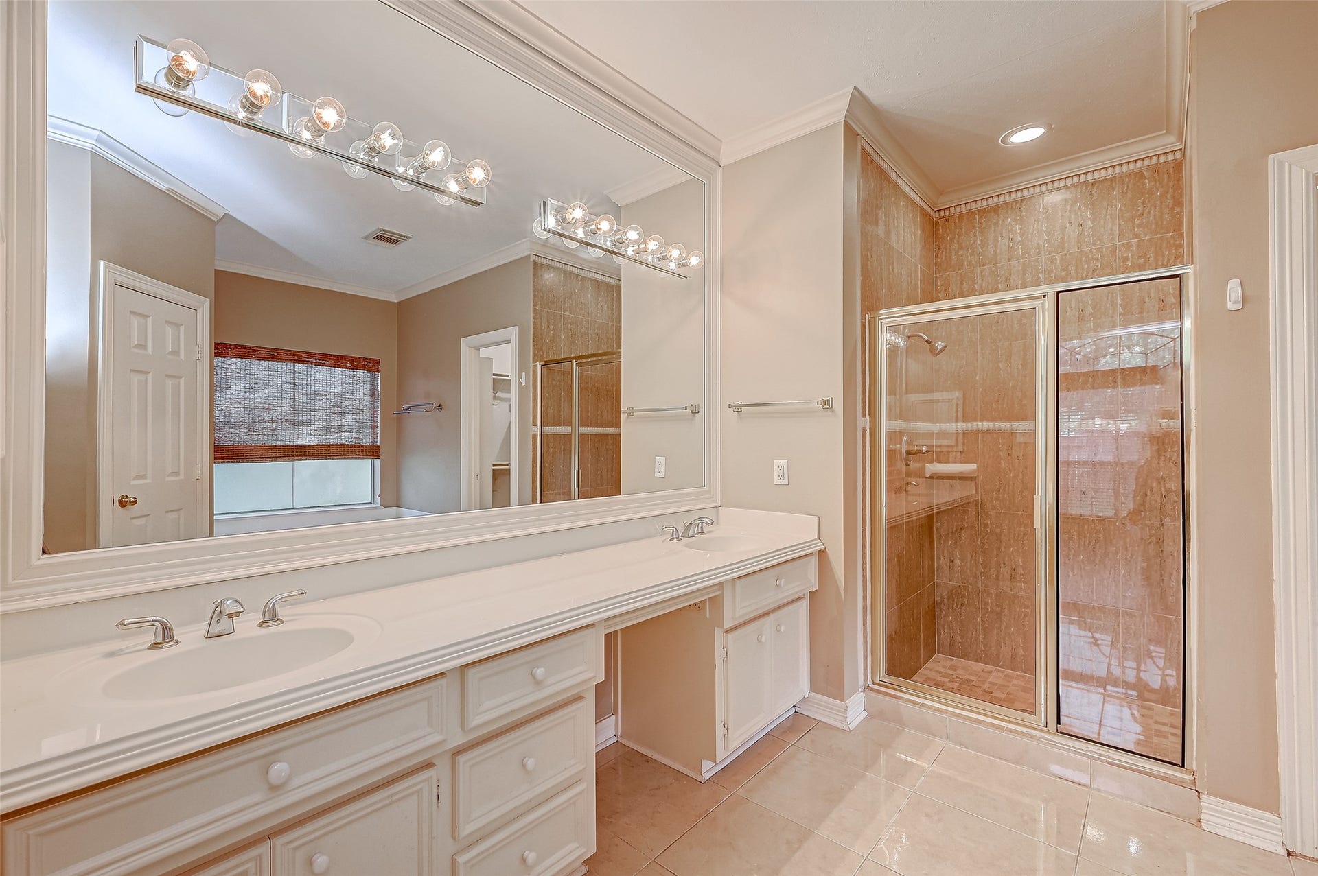 1838 Northshore Drive, Missouri City, TX 77459 1838 Northshore Drive, Missouri City, TX 77459