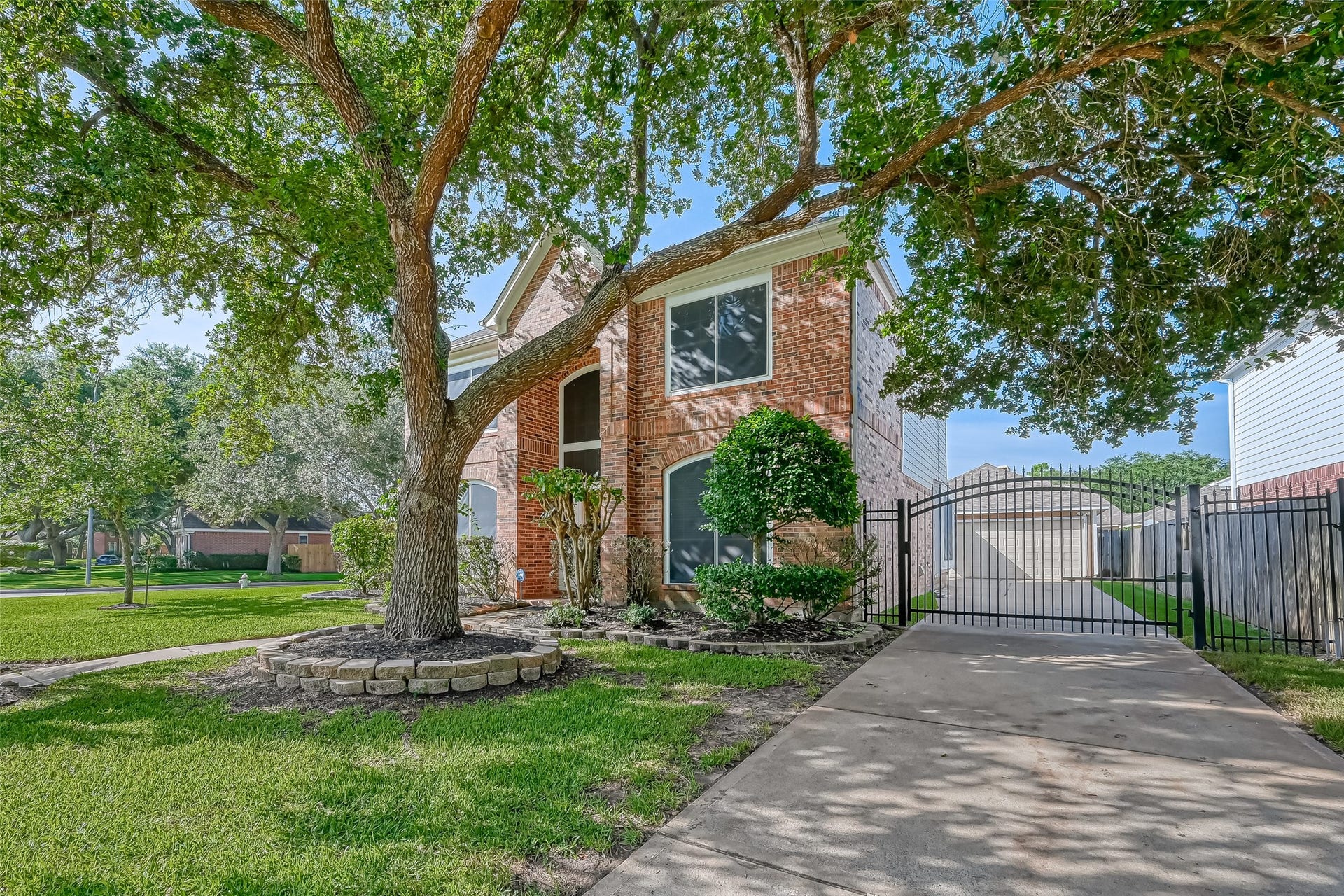 1838 Northshore Drive, Missouri City, TX 77459 1838 Northshore Drive, Missouri City, TX 77459