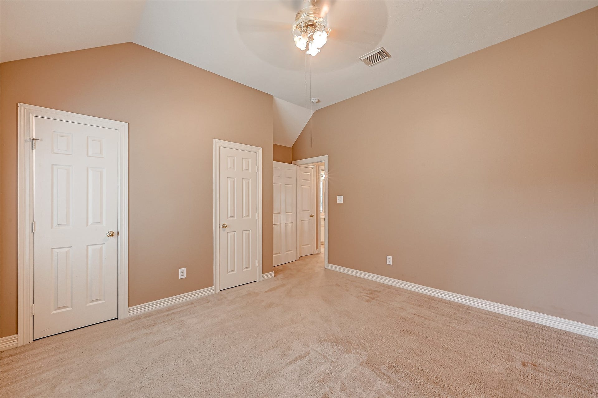 1838 Northshore Drive, Missouri City, TX 77459 1838 Northshore Drive, Missouri City, TX 77459