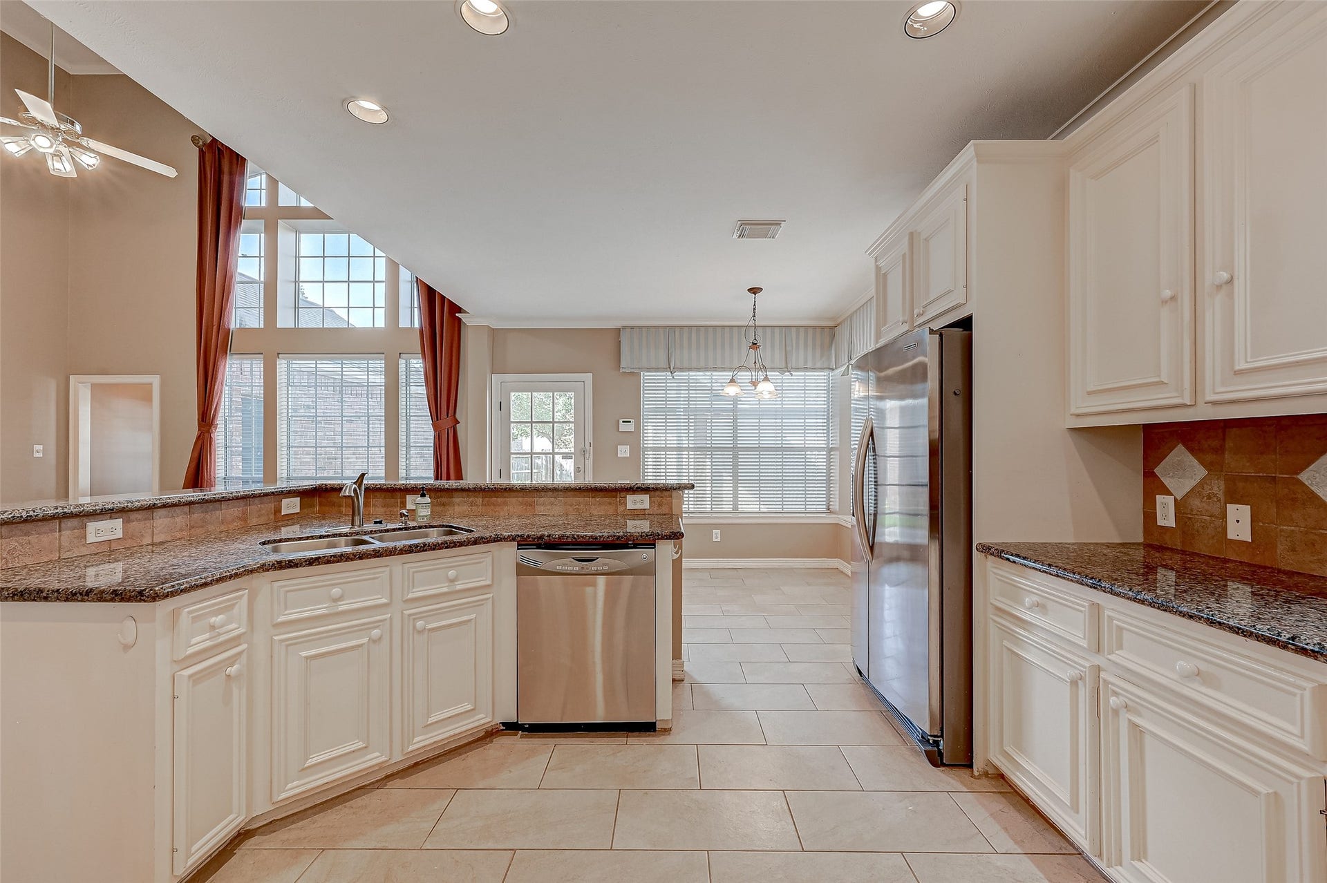 1838 Northshore Drive, Missouri City, TX 77459 1838 Northshore Drive, Missouri City, TX 77459