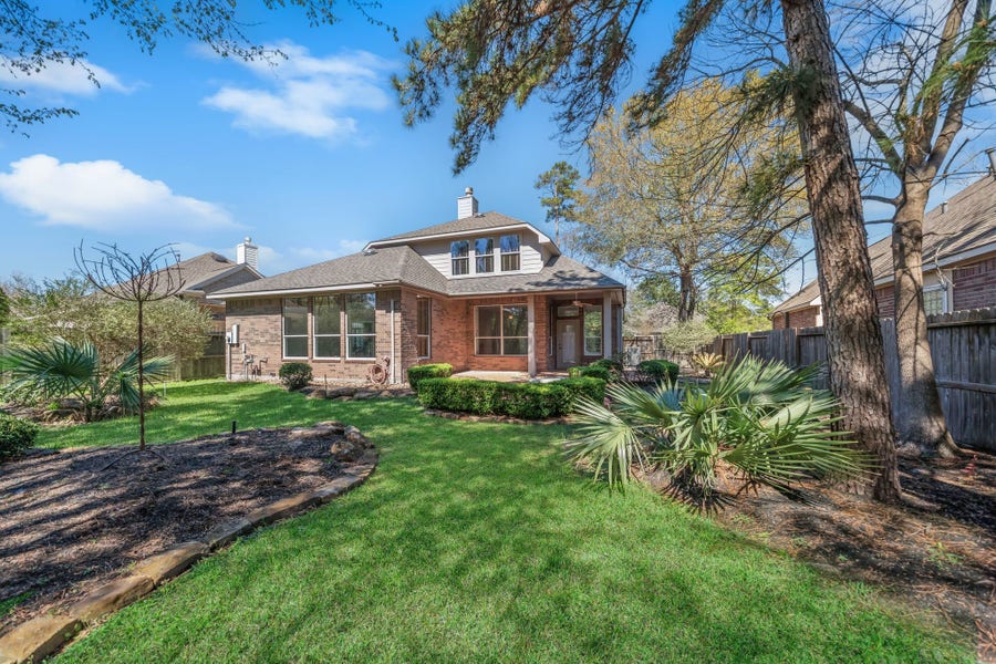 Property photo for 7 Sovereign Way, Conroe, TX