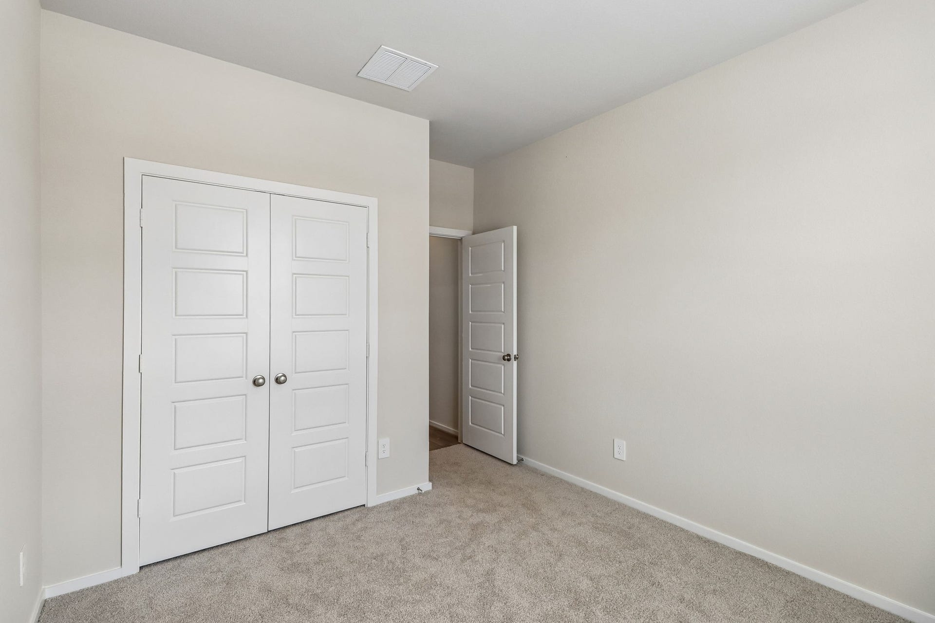 18392 Landing Meadows Lane, New Caney, TX 77357 18392 Landing Meadows Lane, New Caney, TX 77357