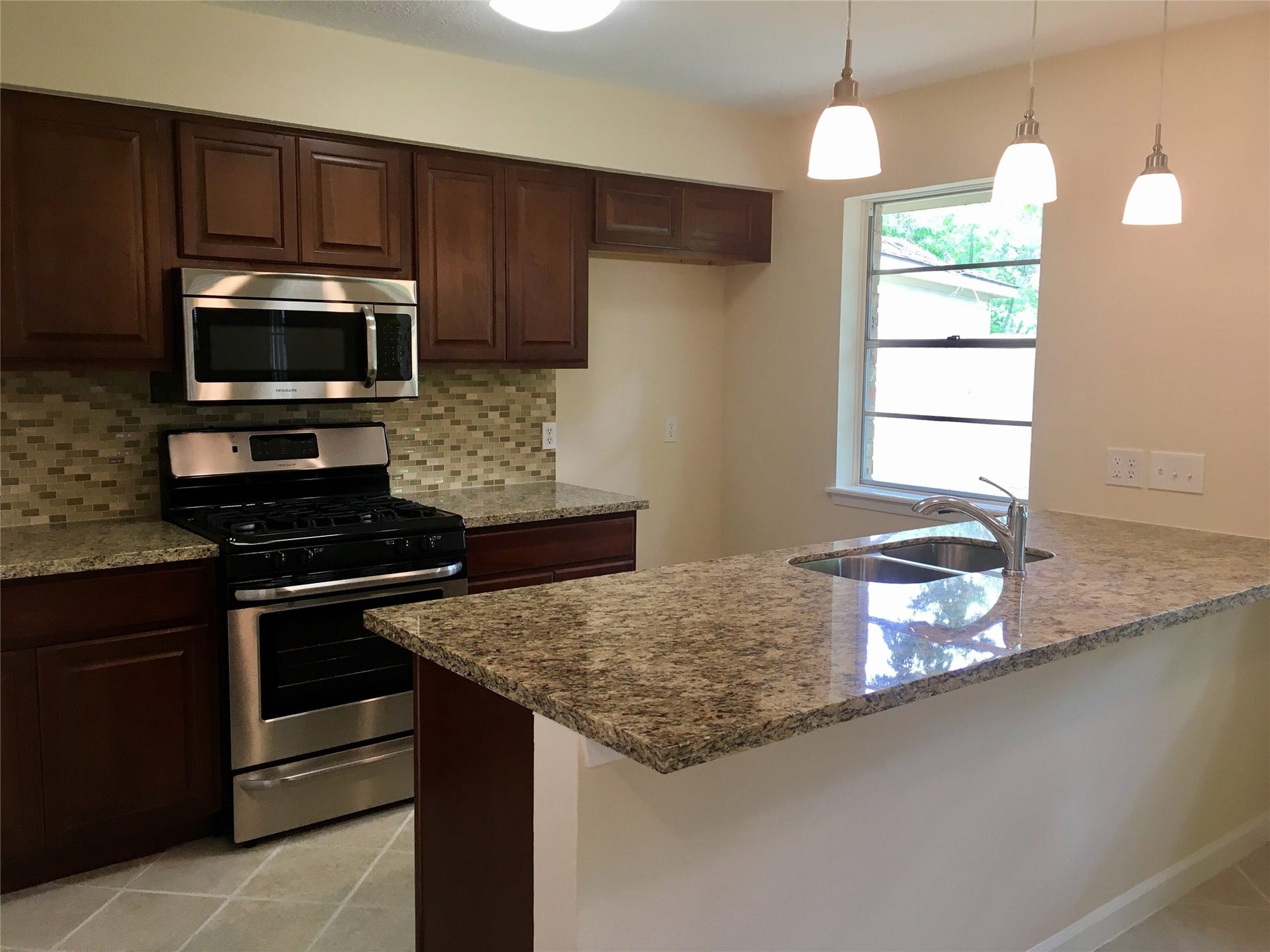 5115 Tashkent Drive, Friendswood, TX 77546 5115 Tashkent Drive, Friendswood, TX 77546