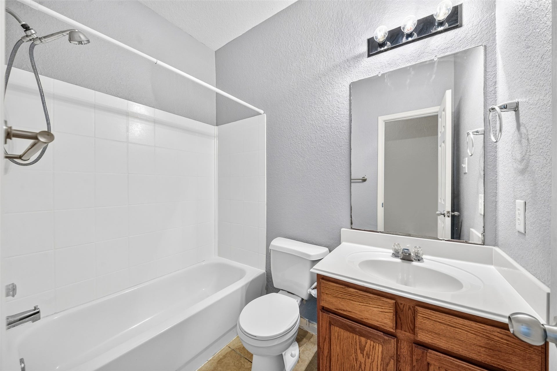 6534 Bella Noche Drive, Spring, TX 77379 6534 Bella Noche Drive, Spring, TX 77379